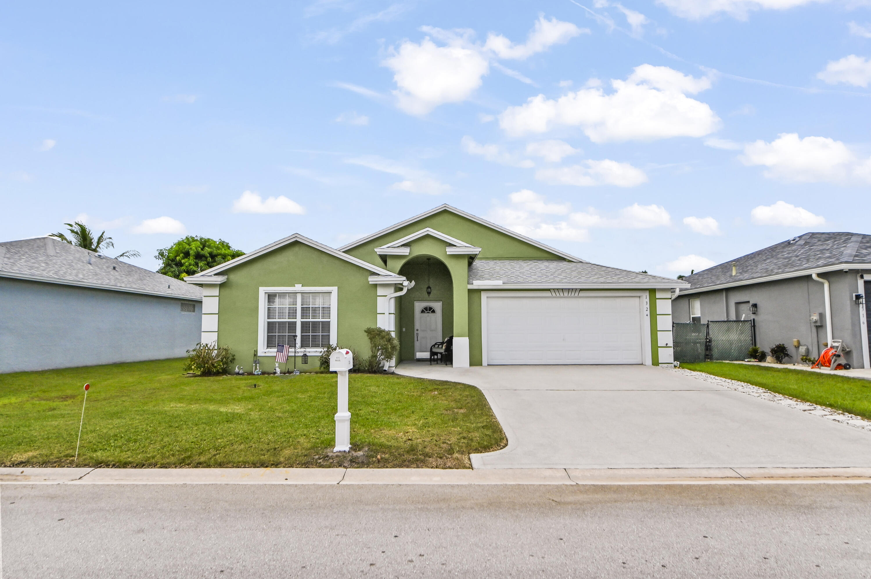 En Venta 1324 Cape May Lane, Greenacres, FL 33413, Greenacres, FL 33413