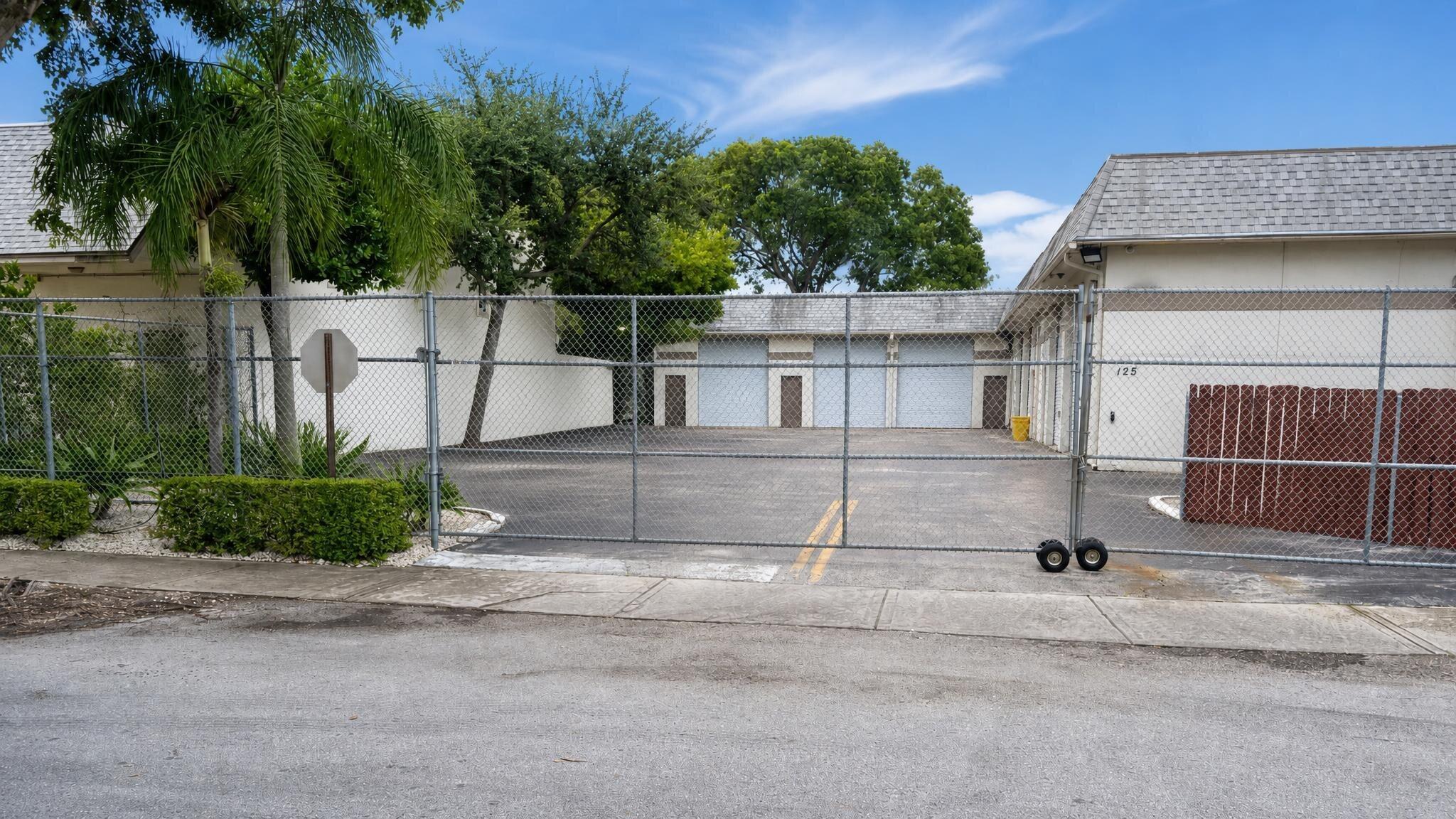En Renta 125 SE 3RD Street, Deerfield Beach, FL 33441, Deerfield Beach, FL 33441