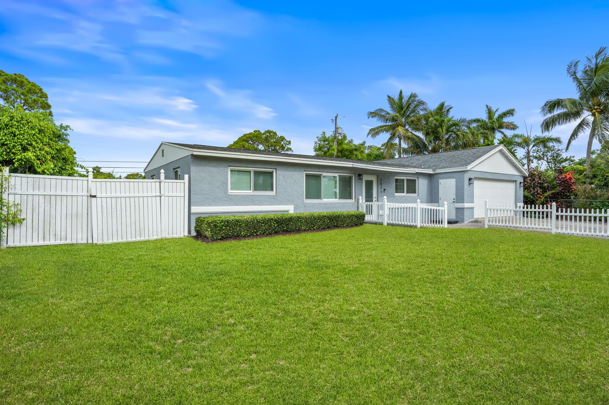 En Renta 2071 W Carol Circle, West Palm Beach, FL 33415, West Palm Beach, FL 33415