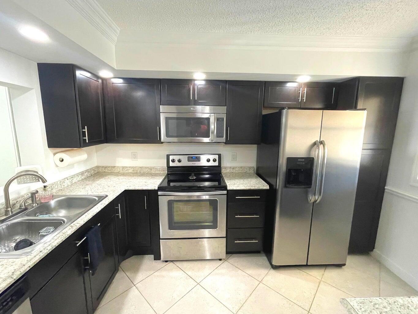 En Renta 2805 SW 22ND Avenue 2070, Delray Beach, FL 33445, Delray Beach, FL 33445