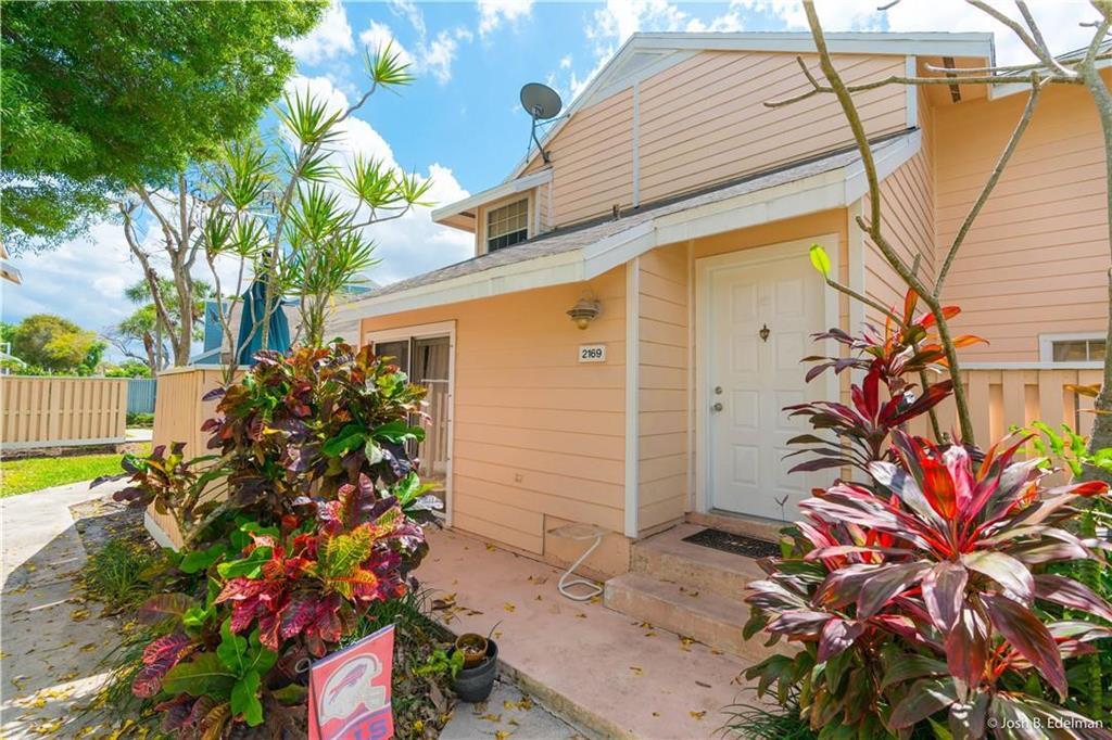 En Venta 2169 CHAMPIONS Way 2169, North Lauderdale, FL 33068, North Lauderdale, FL 33068