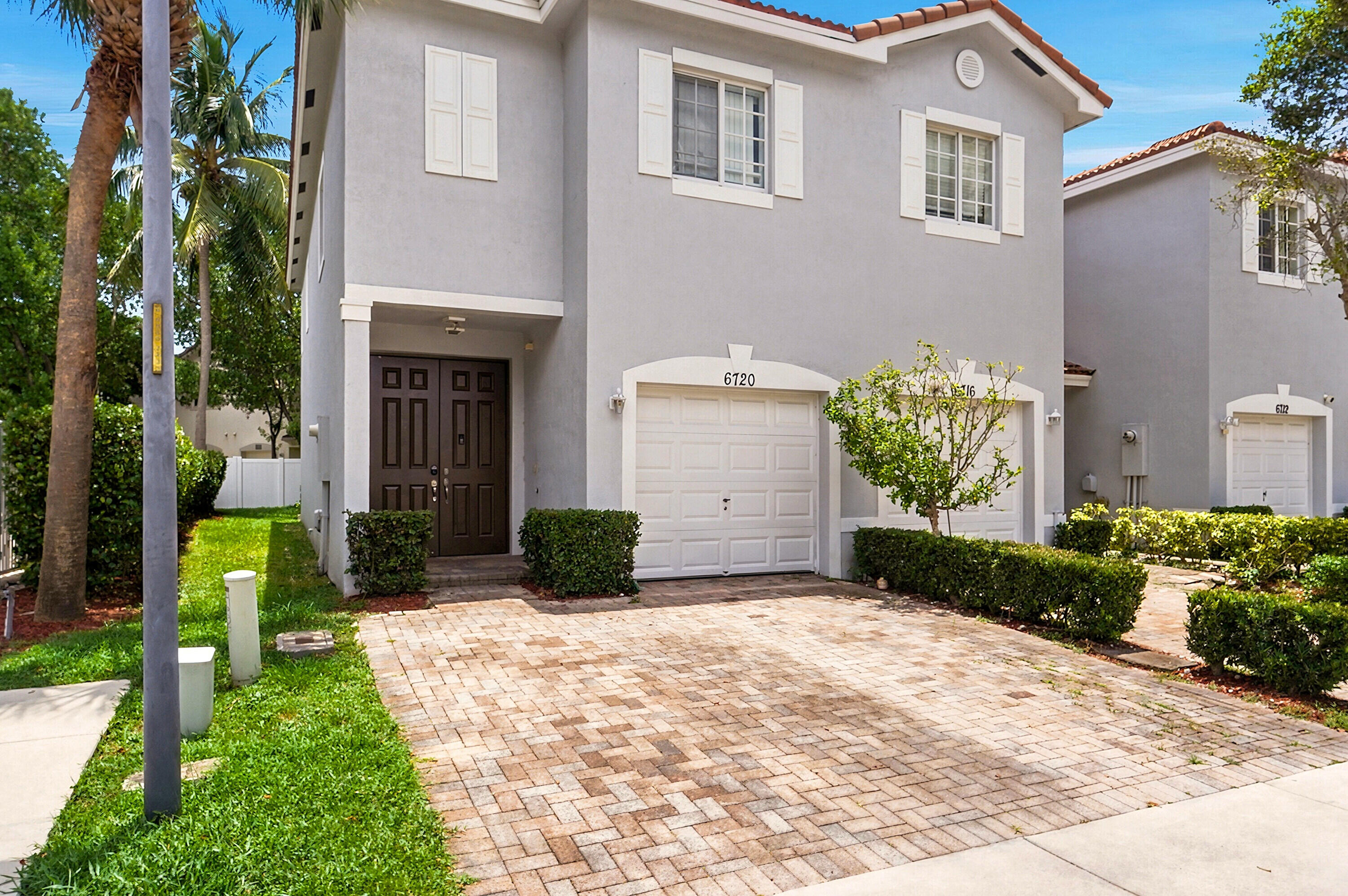 En Renta 6720 CYPRESS WALK Terrace, Tamarac, FL 33321, Tamarac, FL 33321
