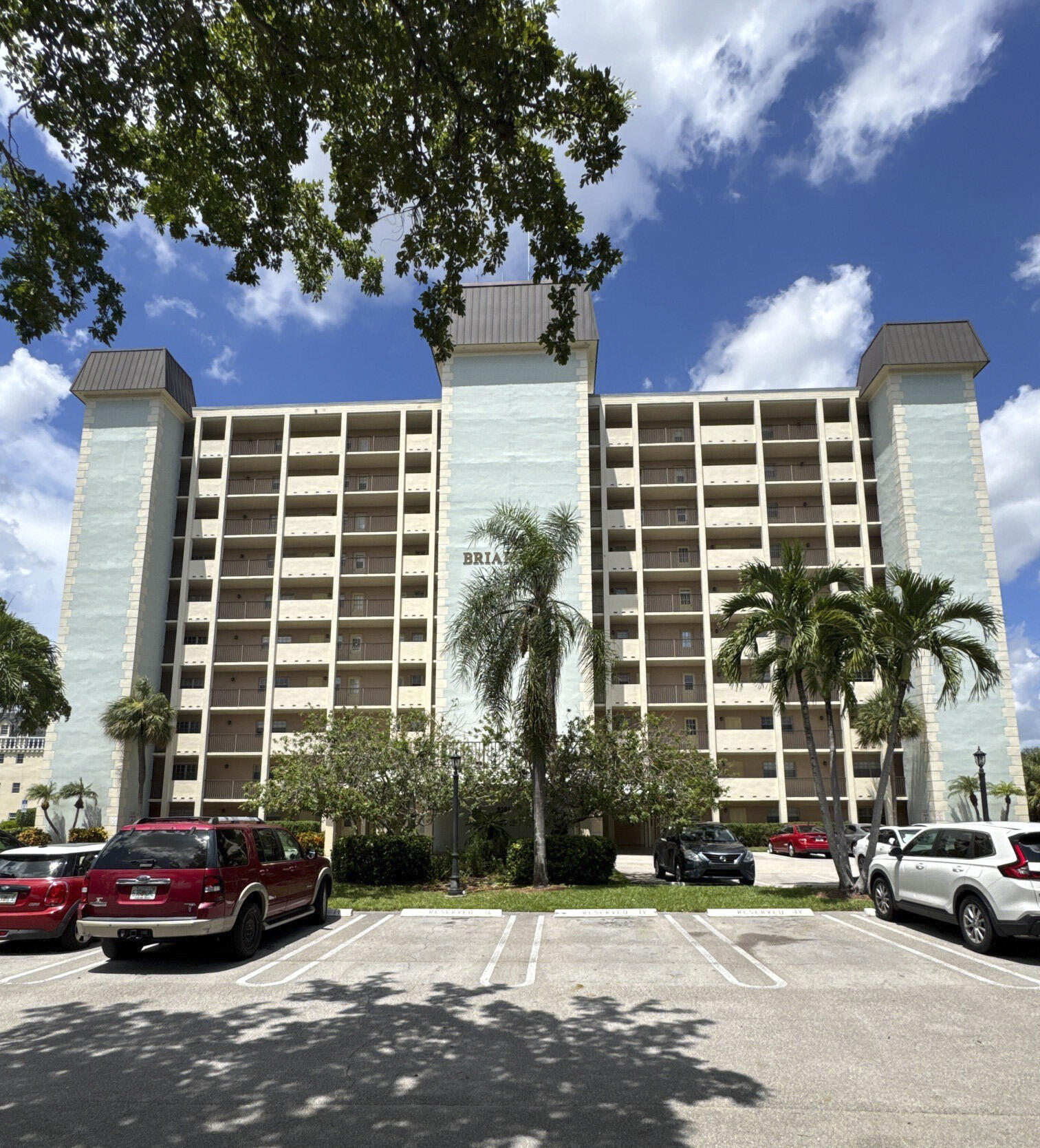 En Venta 9101 W SAMPLE Road 601, Coral Springs, FL 33065, Coral Springs, FL 33065