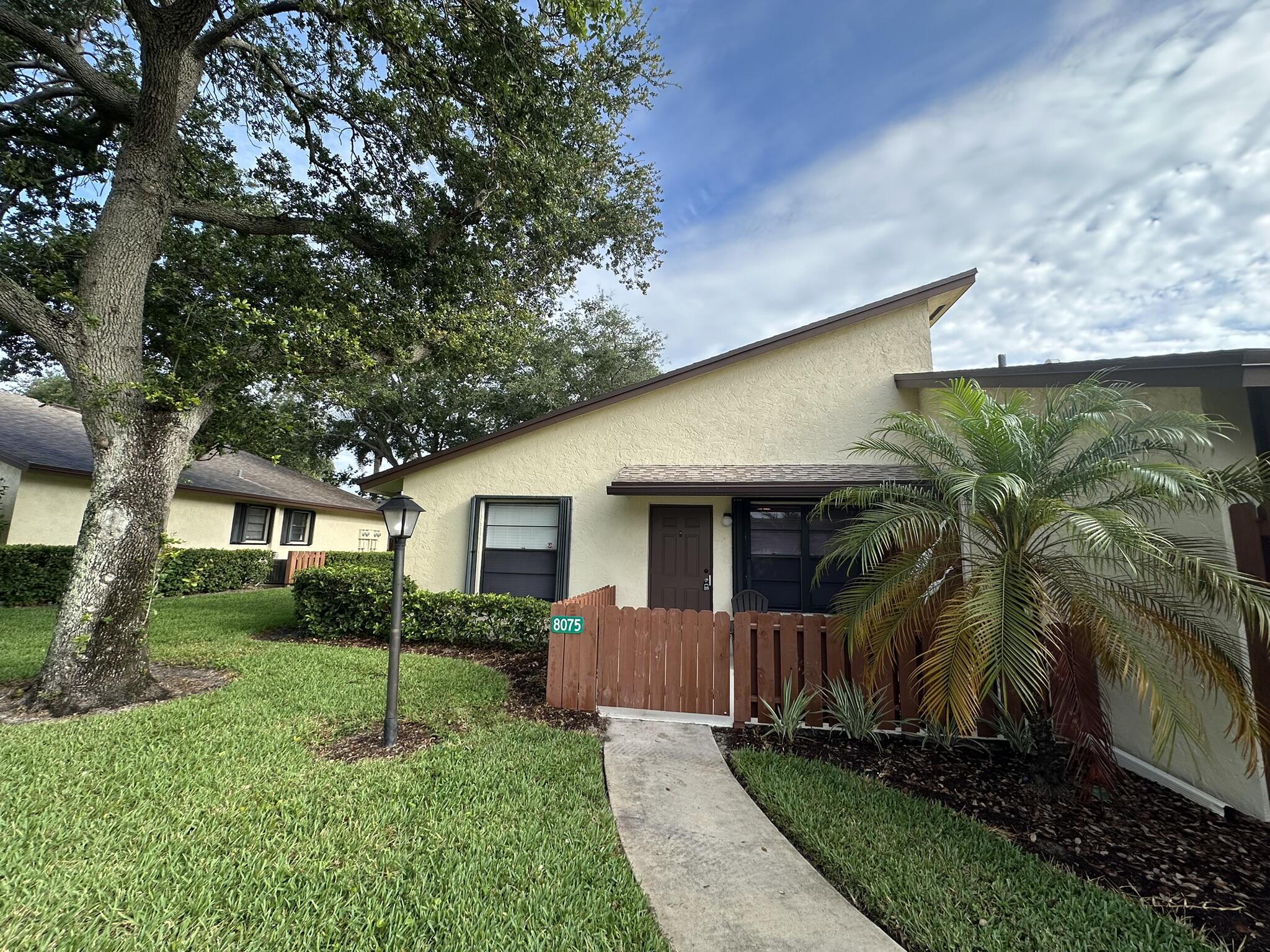 En Renta 8075 SE VILLA Circle, Hobe Sound, FL 33455, Hobe Sound, FL 33455