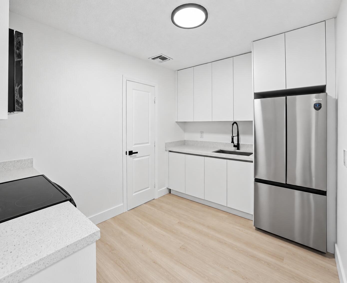 En Renta 801 NW 105TH Street #10500, Miami, FL 33150, Miami, FL 33150