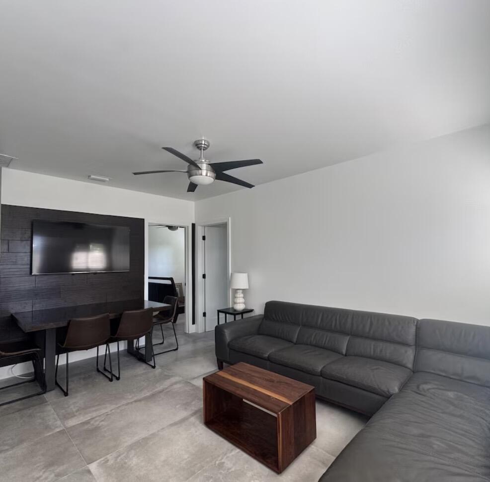 En Renta 412 NE Eller Street C, Deerfield Beach, FL 33441, Deerfield Beach, FL 33441