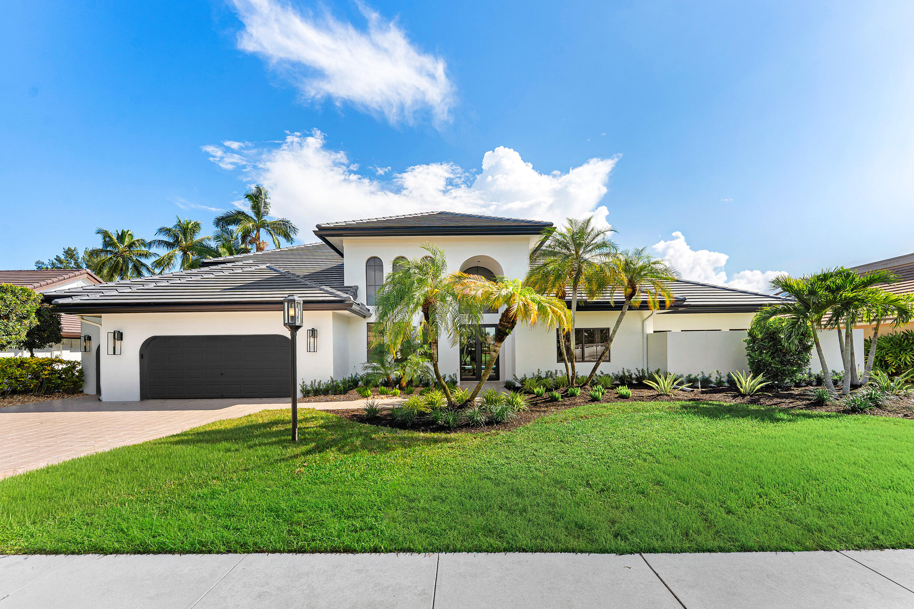 Foto de propiedad en 10386 Stonebridge Boulevard, Boca Raton, FL 33498 Boca Raton con MLS# 
