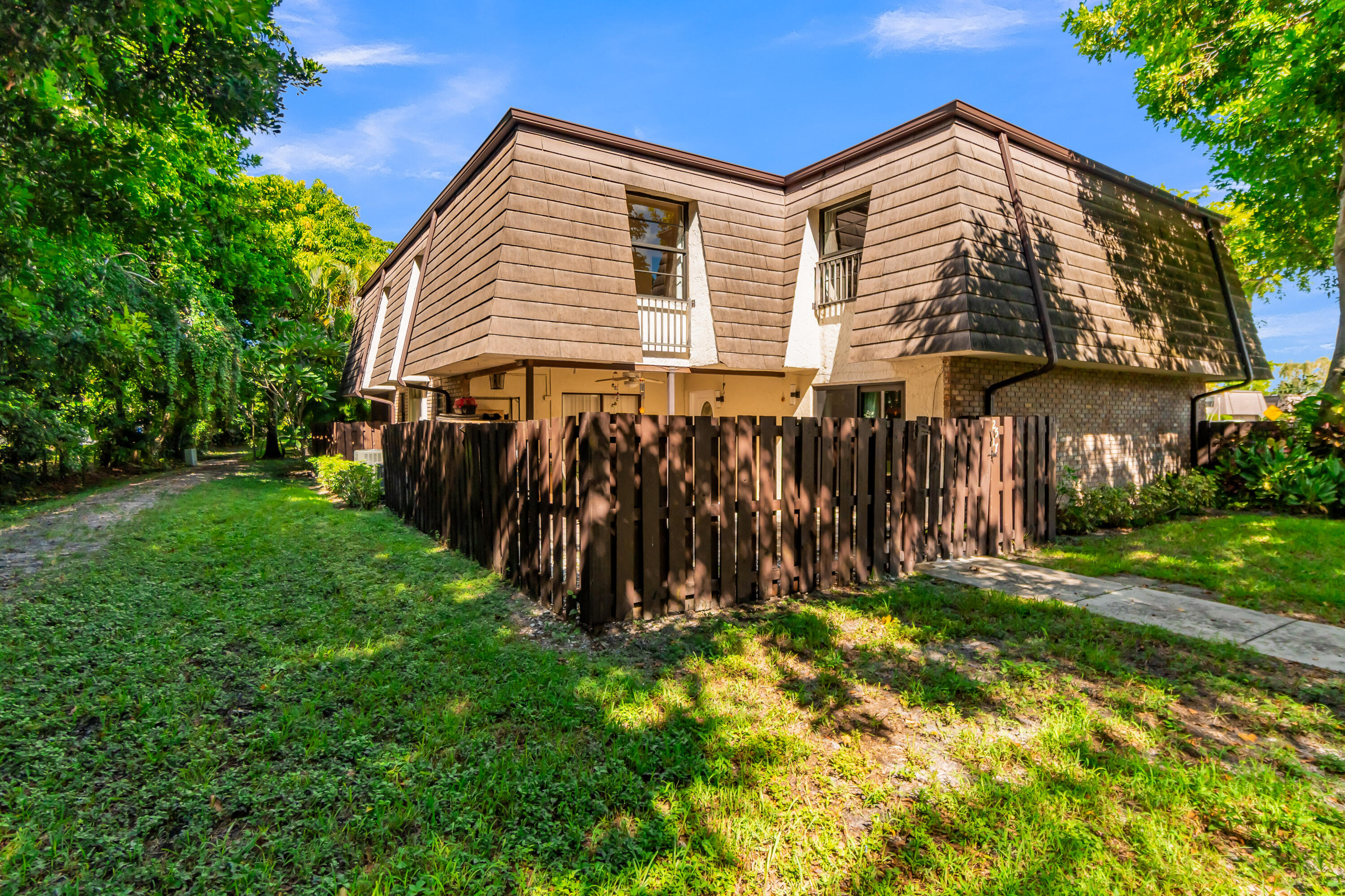 En Venta 2517 NW 99th Avenue, Coral Springs, FL 33065, Coral Springs, FL 33065