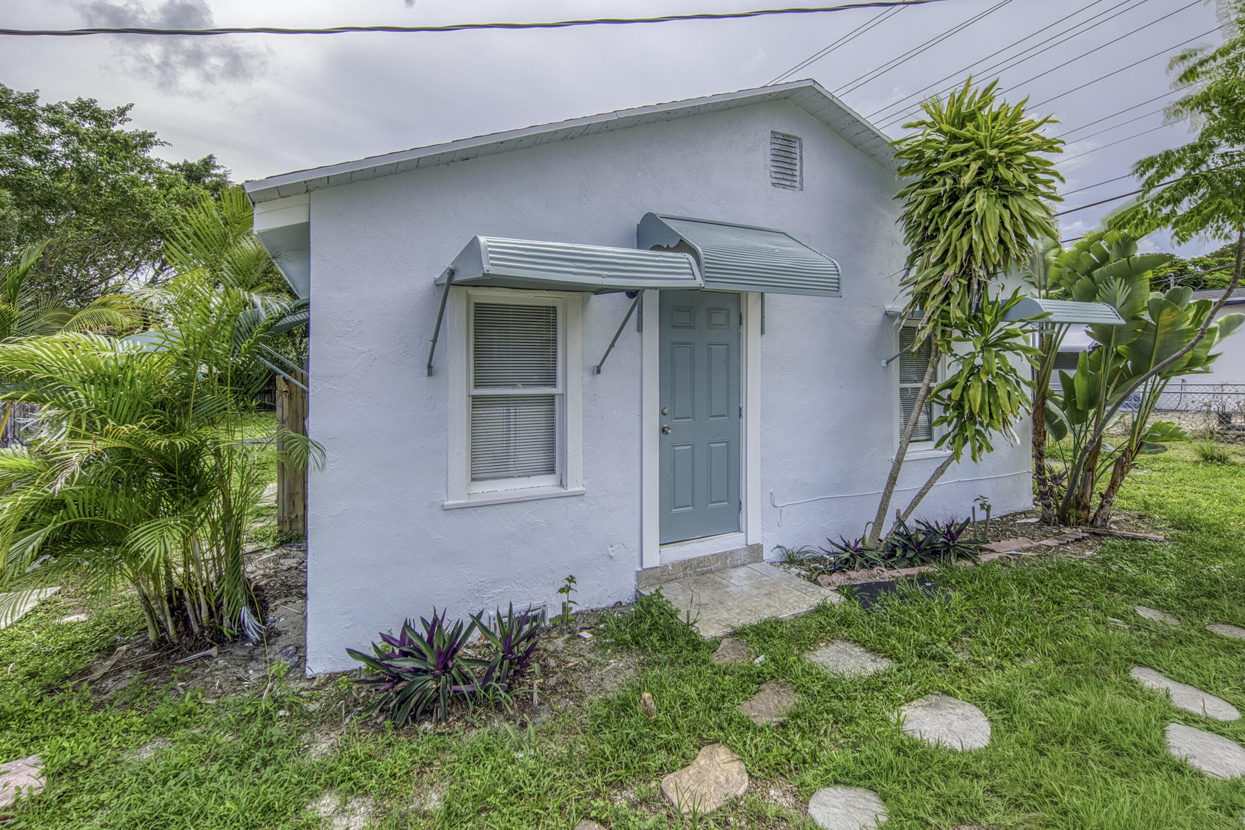 En Renta 531 N B Street #3 (west Building), Lake Worth Beach, FL 33460, Lake Worth Beach, FL 33460