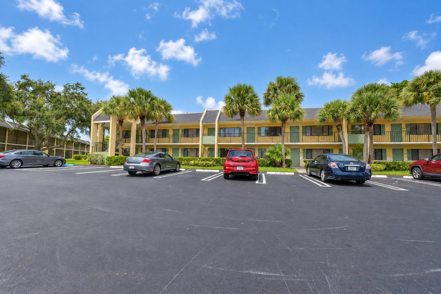 En Venta 1604 Meadows Circle W, Boynton Beach, FL 33436, Boynton Beach, FL 33436