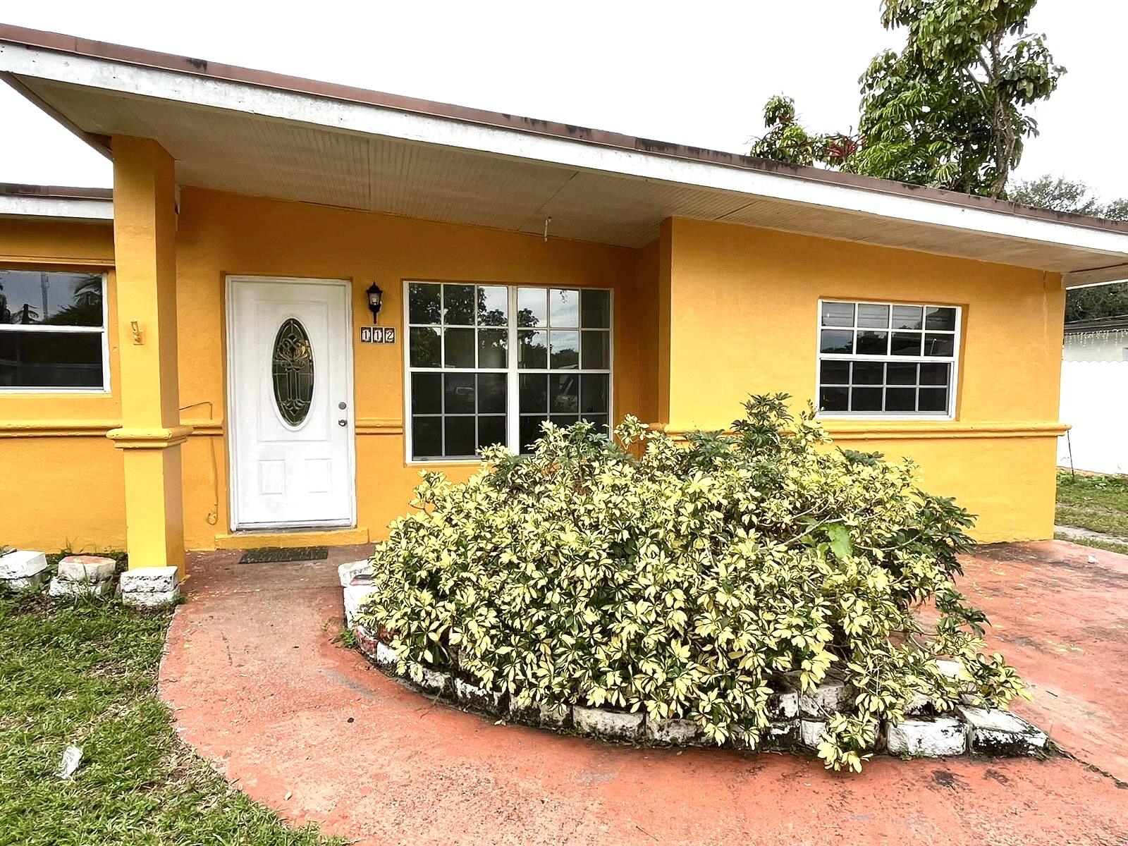 En Renta 112 NEWTON Road, West Park, FL 33023, West Park, FL 33023