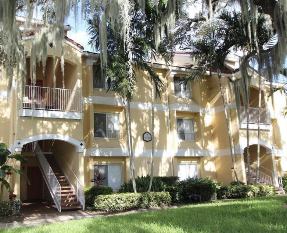 En Venta 2321 NW 33rd Street 209, Oakland Park, FL 33309, Oakland Park, FL 33309