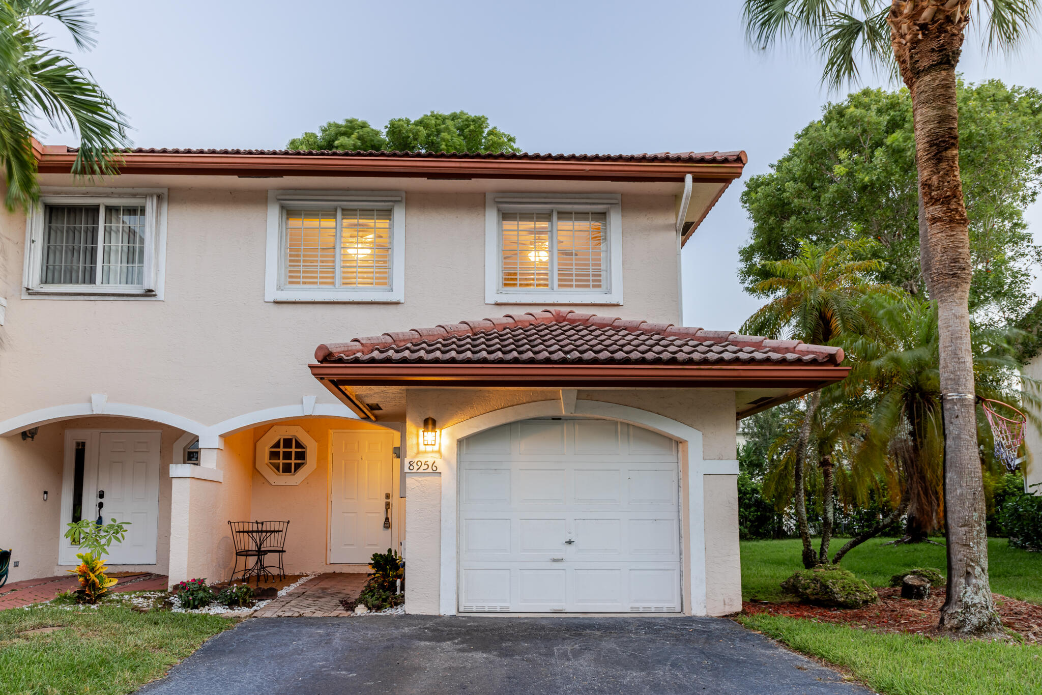 END UNIT With 1 CAR Garage plus TWO Parklng Spots