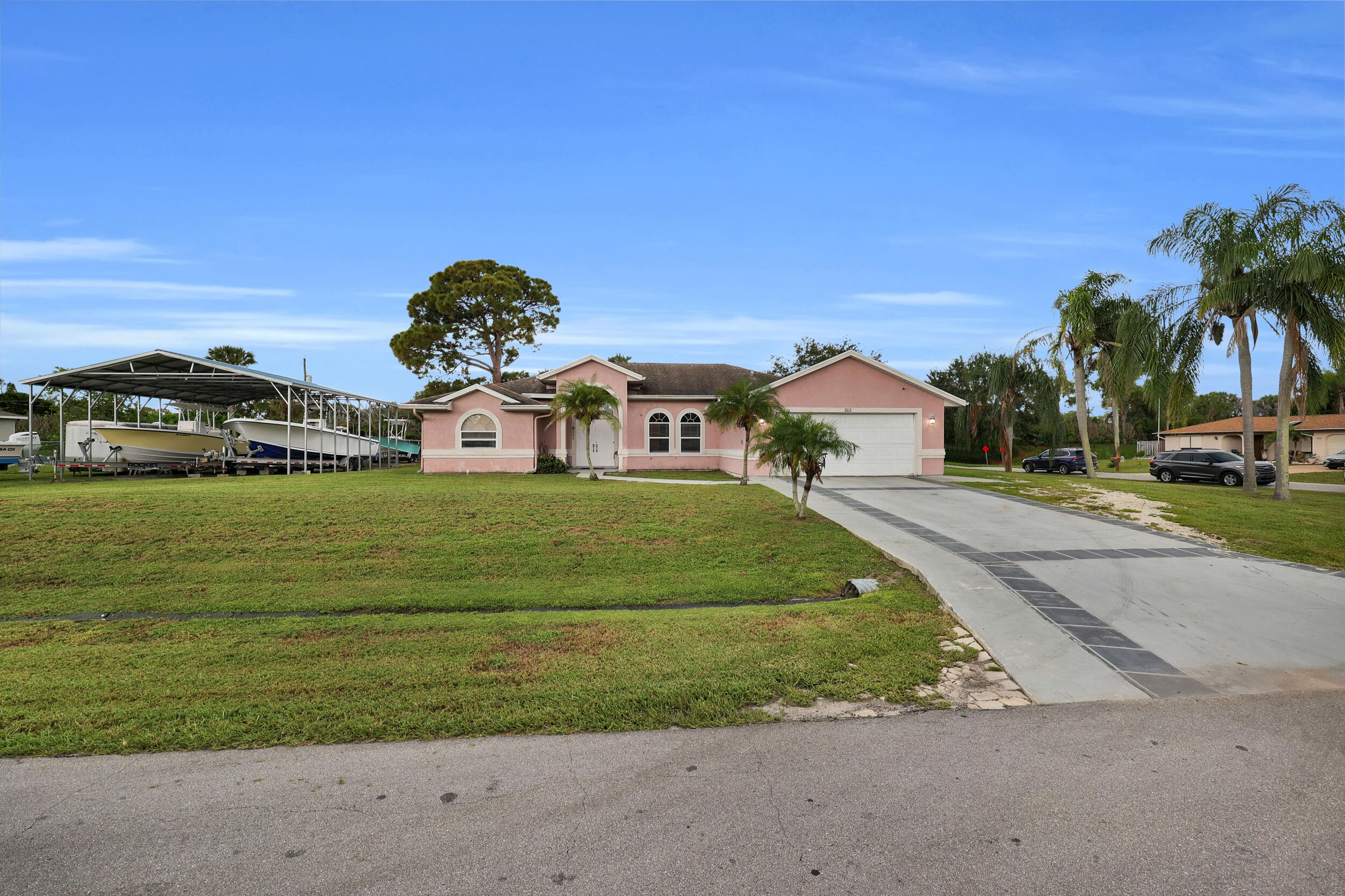 En Venta 202 SE Grove Avenue, Port St. Lucie, FL 34983, Port St. Lucie, FL 34983