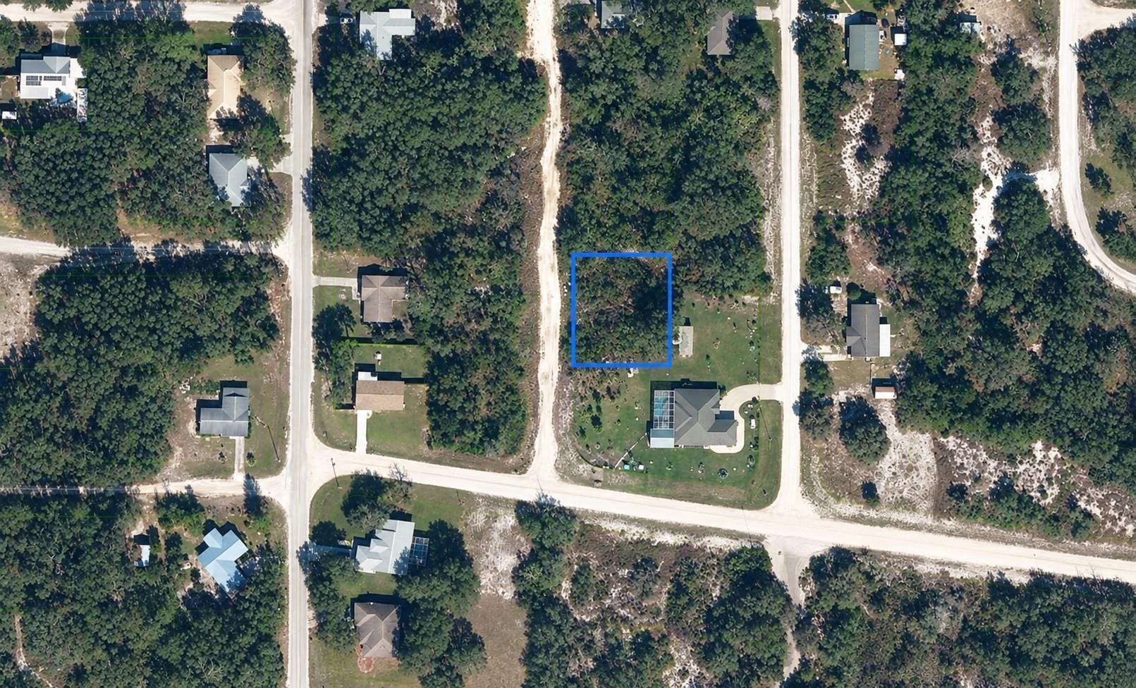 En Venta 240 N WALKER Road, Avon Park, FL 33825, Avon Park, FL 33825