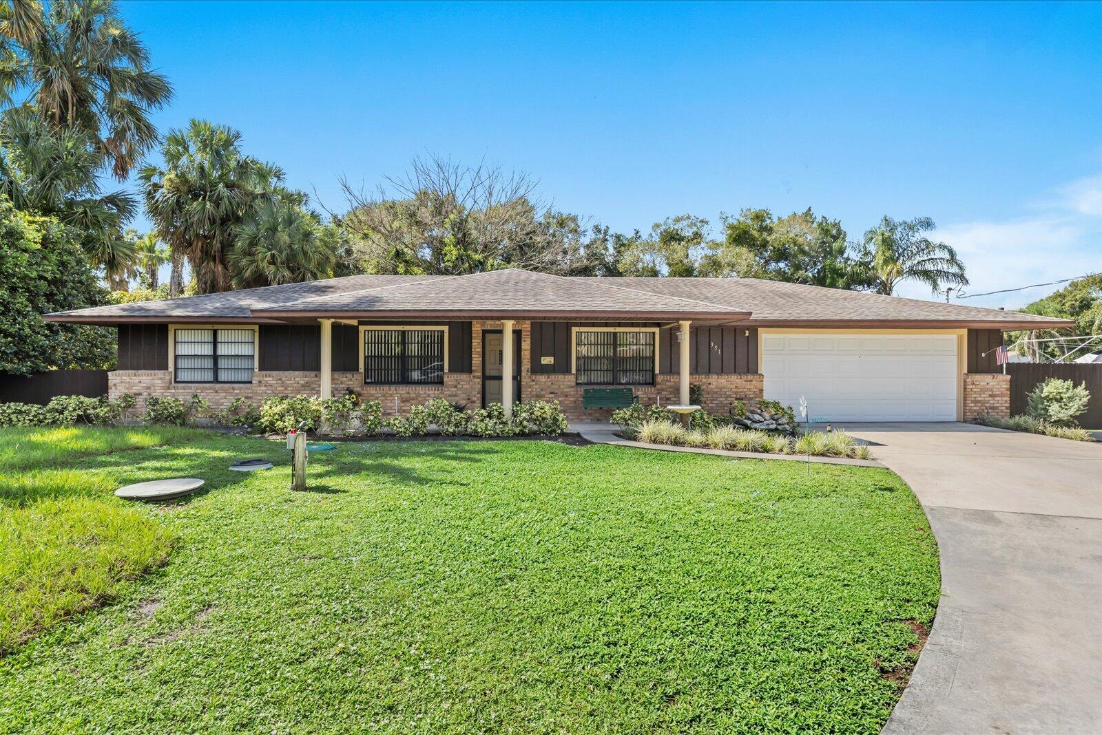 En Venta 351 BAYSINGER Avenue, Fort Pierce, FL 34982, Fort Pierce, FL 34982