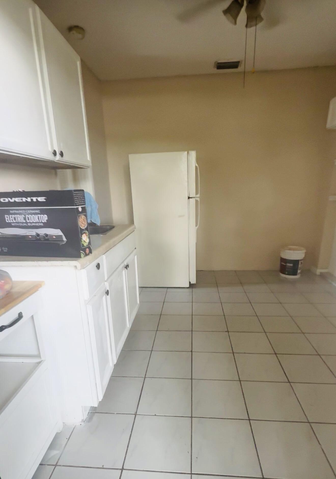 En Renta 5010 PIMLICO Court STUDIO, West Palm Beach, FL 33415, West Palm Beach, FL 33415