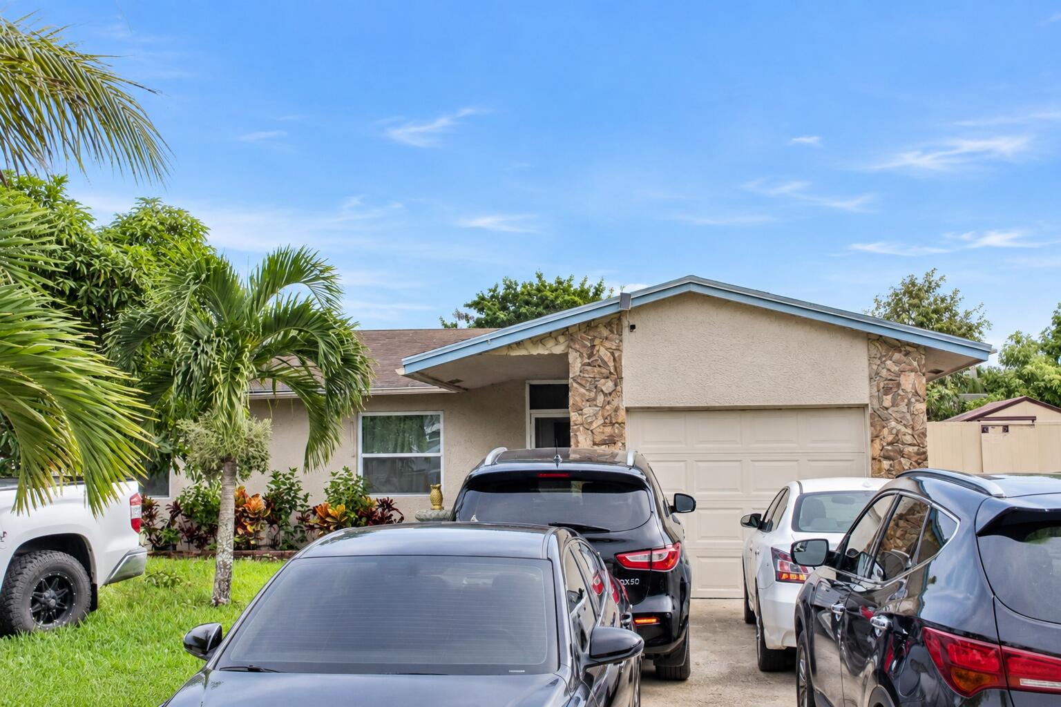 En Venta 7526 SW 8th Street, North Lauderdale, FL 33068, North Lauderdale, FL 33068