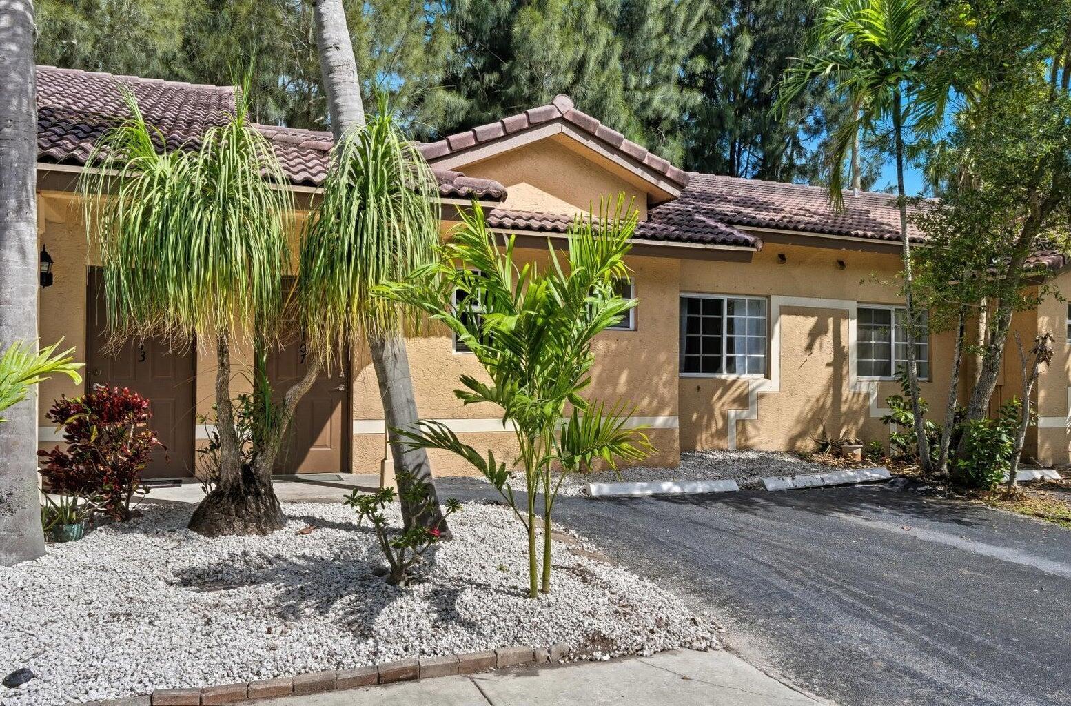 En Renta 6143 Garden Court, Davie, FL 33314, Davie, FL 33314