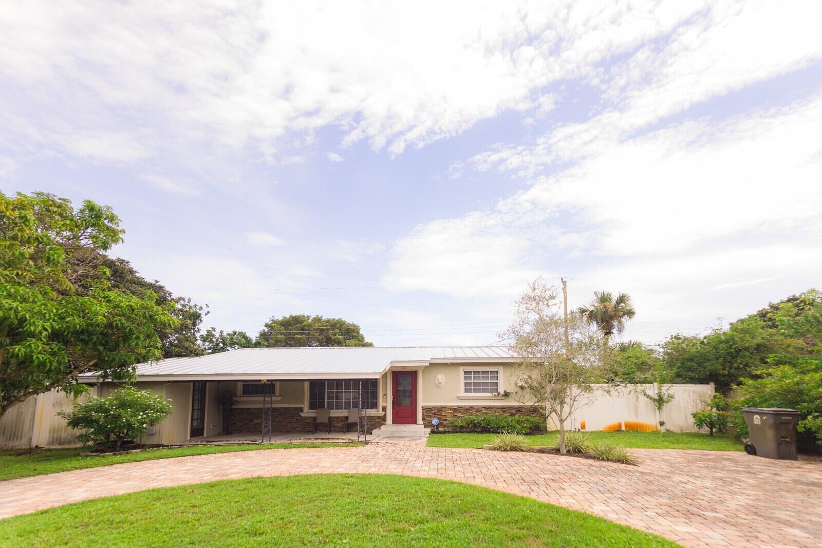 En Renta 938 Arlington Drive, West Palm Beach, FL 33415, West Palm Beach, FL 33415