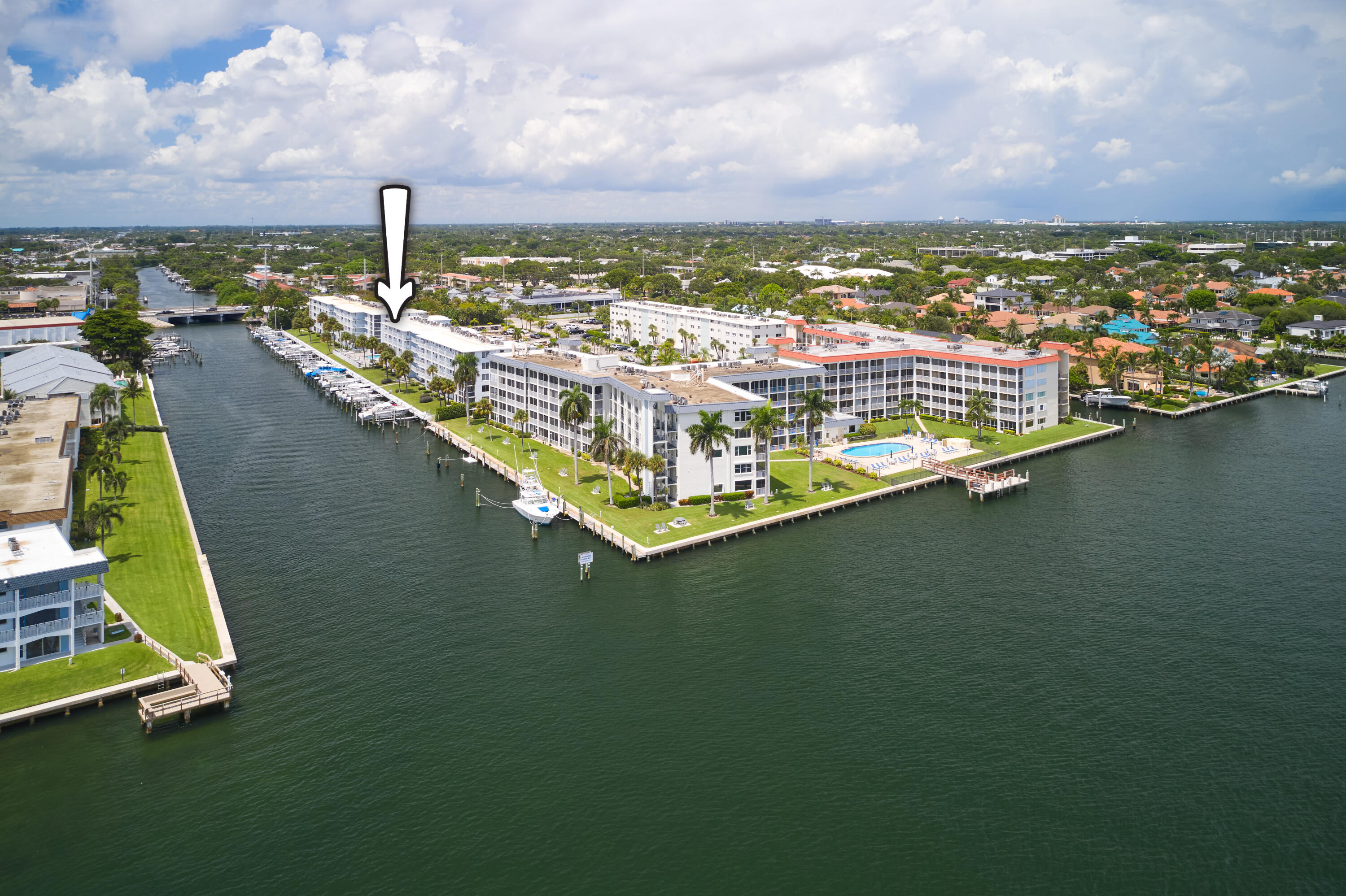 En Venta 104 Paradise Harbour Boulevard 402, North Palm Beach, FL 33408, North Palm Beach, FL 33408