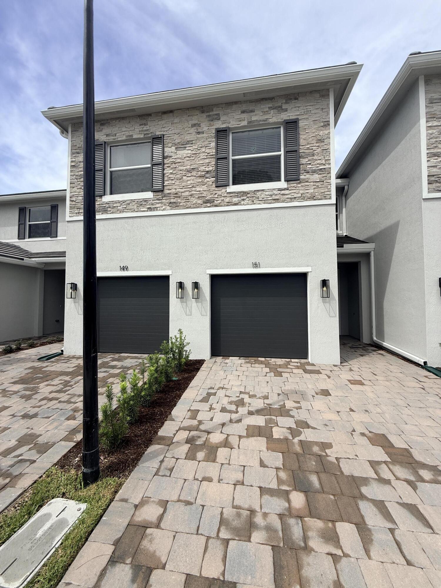 En Renta 151 LAKESIDE LANDING COURT, Royal Palm Beach, FL 33411, Royal Palm Beach, FL 33411