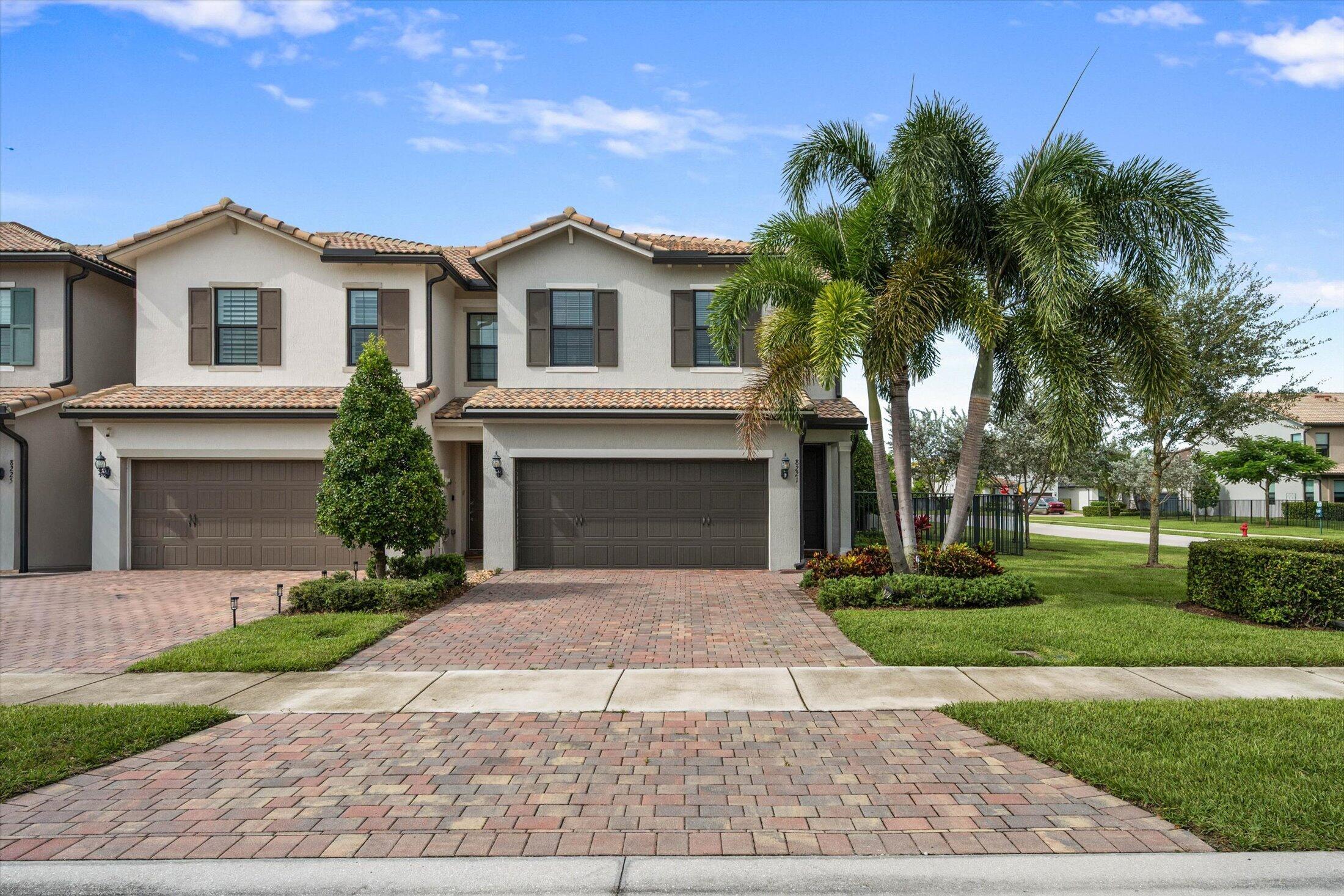 En Venta 8221 Cinch Way, Lake Worth, FL 33467, Lake Worth, FL 33467