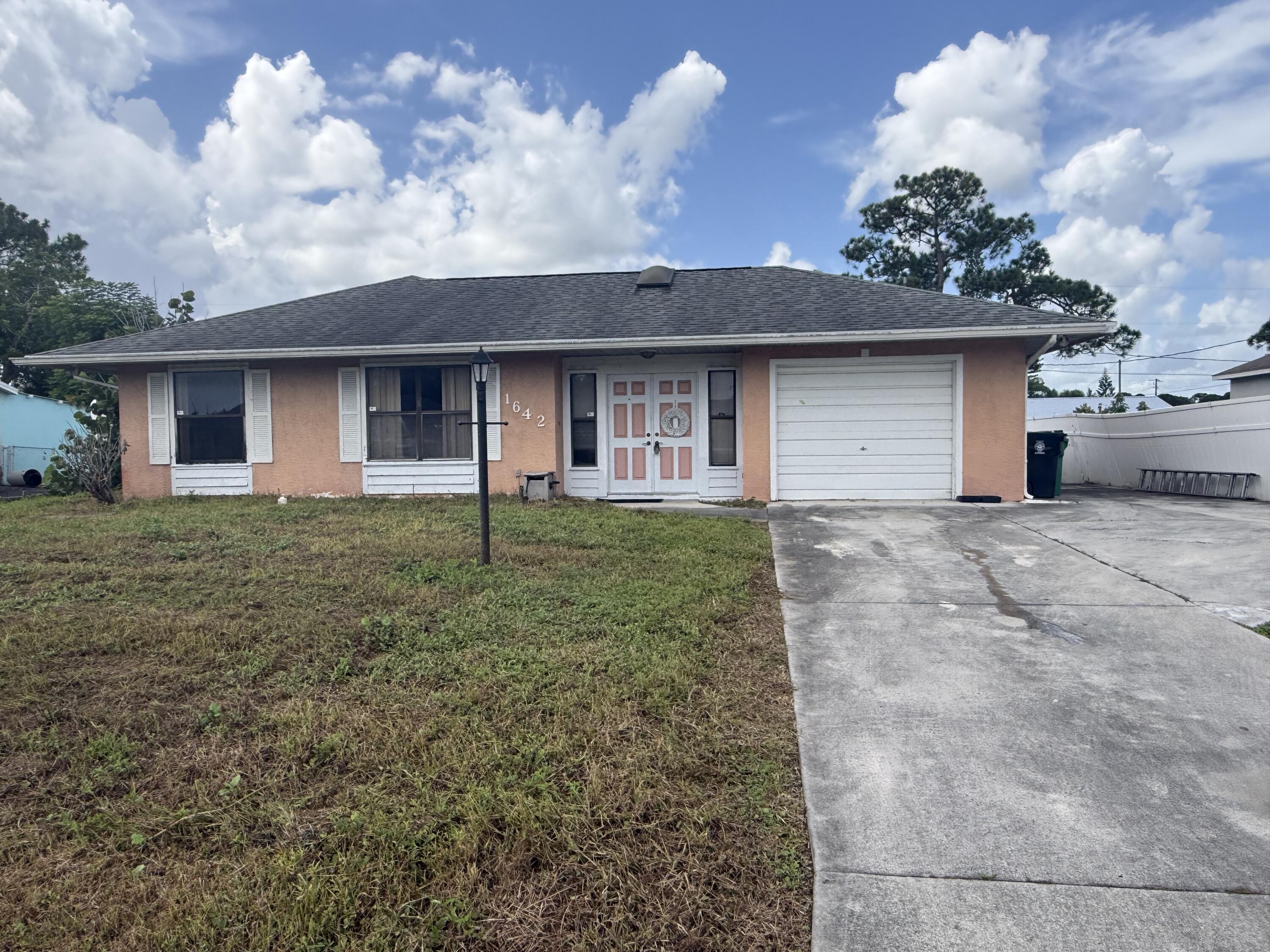 En Venta 1642 SE Ocean Lane, Port St. Lucie, FL 34983, Port St. Lucie, FL 34983