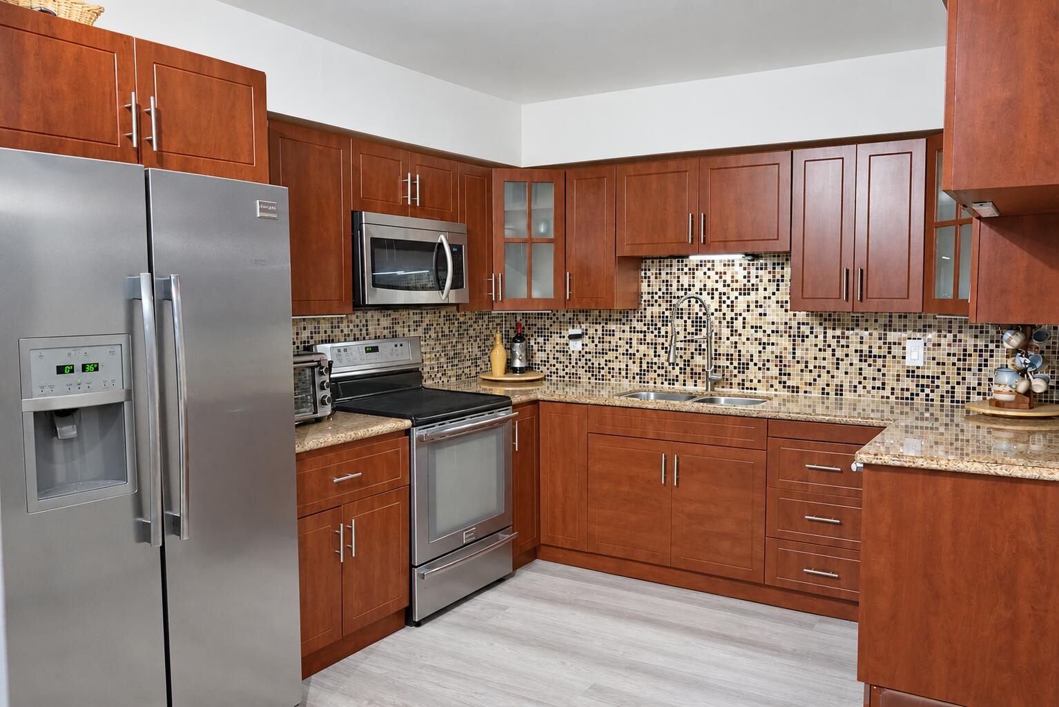 En Venta 16500 Golf Club Road 301, Weston, FL 33326, Weston, FL 33326
