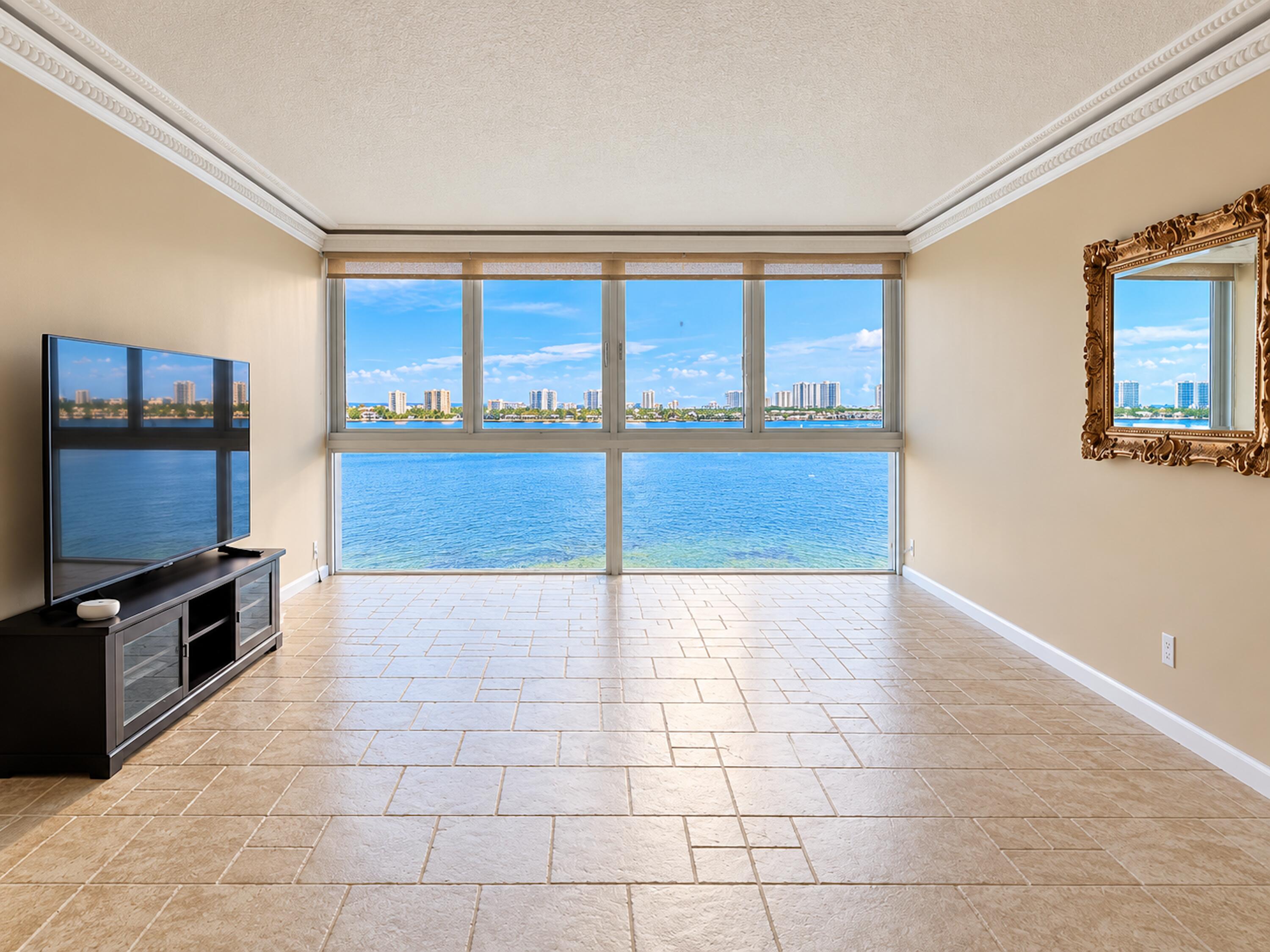En Venta 401 Lake Shore Drive 802, Lake Park, FL 33403, Lake Park, FL 33403