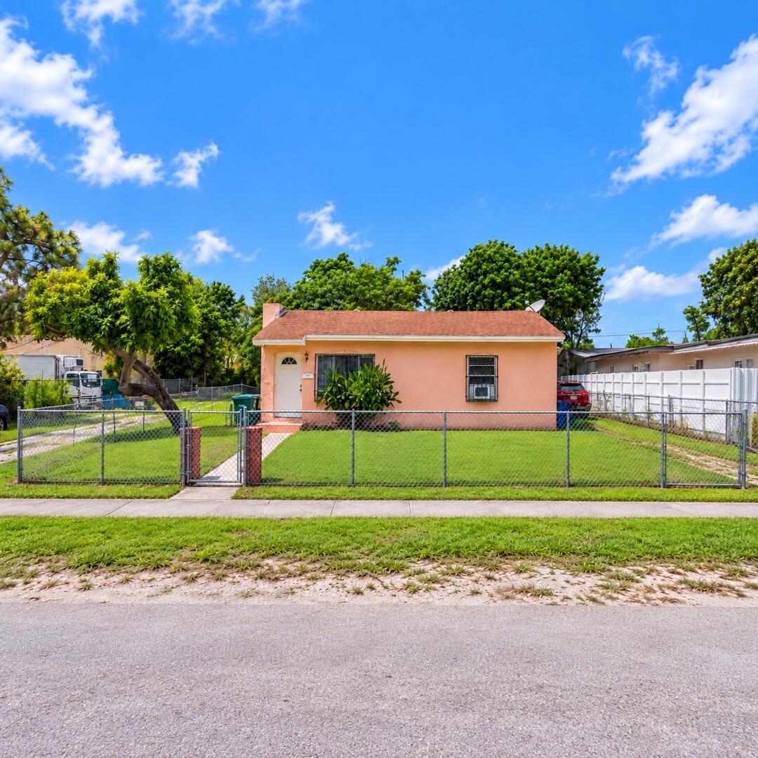 En Venta 915 RUTLAND Street, Opa-Locka, FL 33054, Opa-Locka, FL 33054