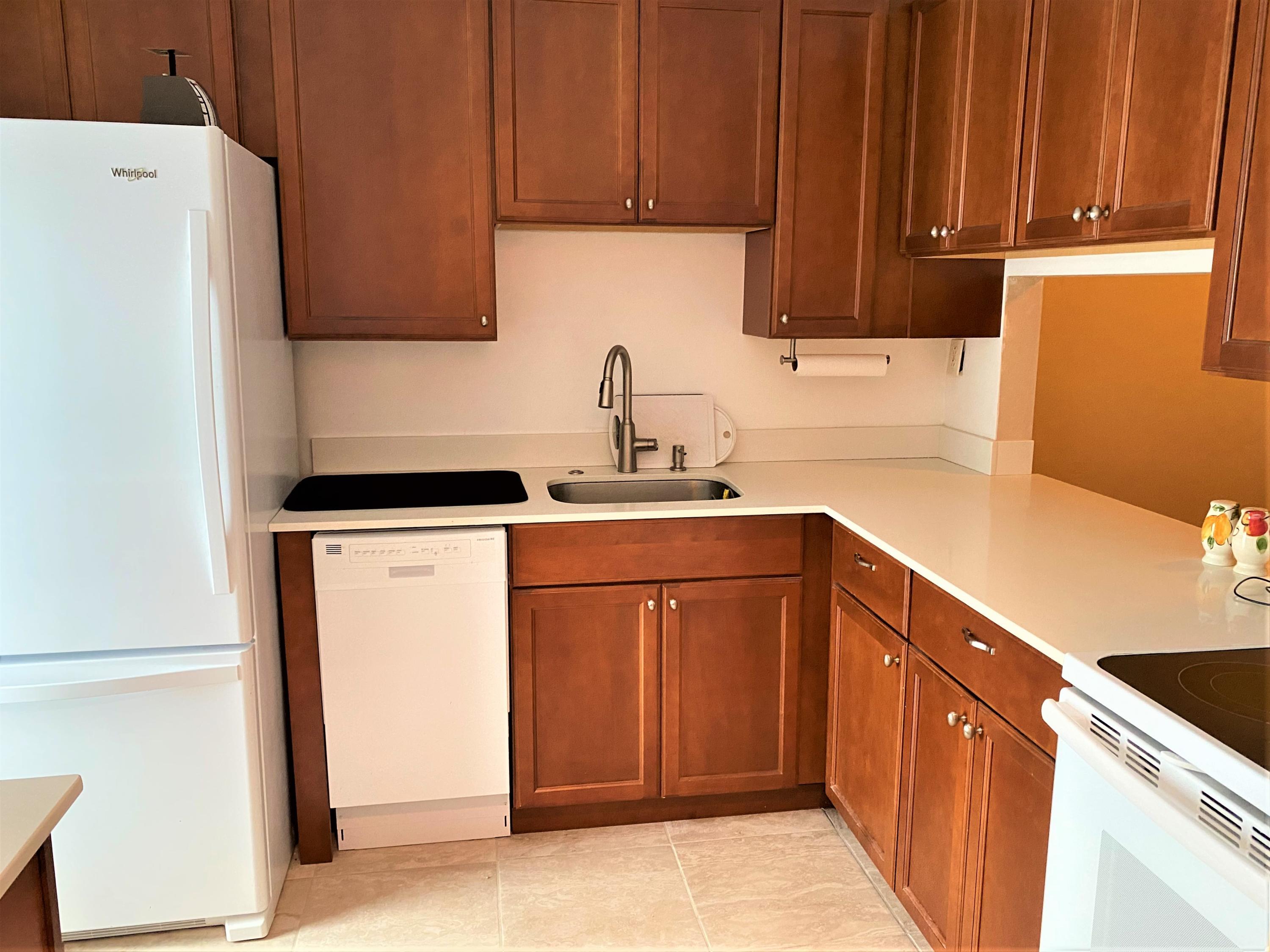 En Venta 2615 GARDEN Drive N 310, Lake Worth, FL 33461, Lake Worth, FL 33461