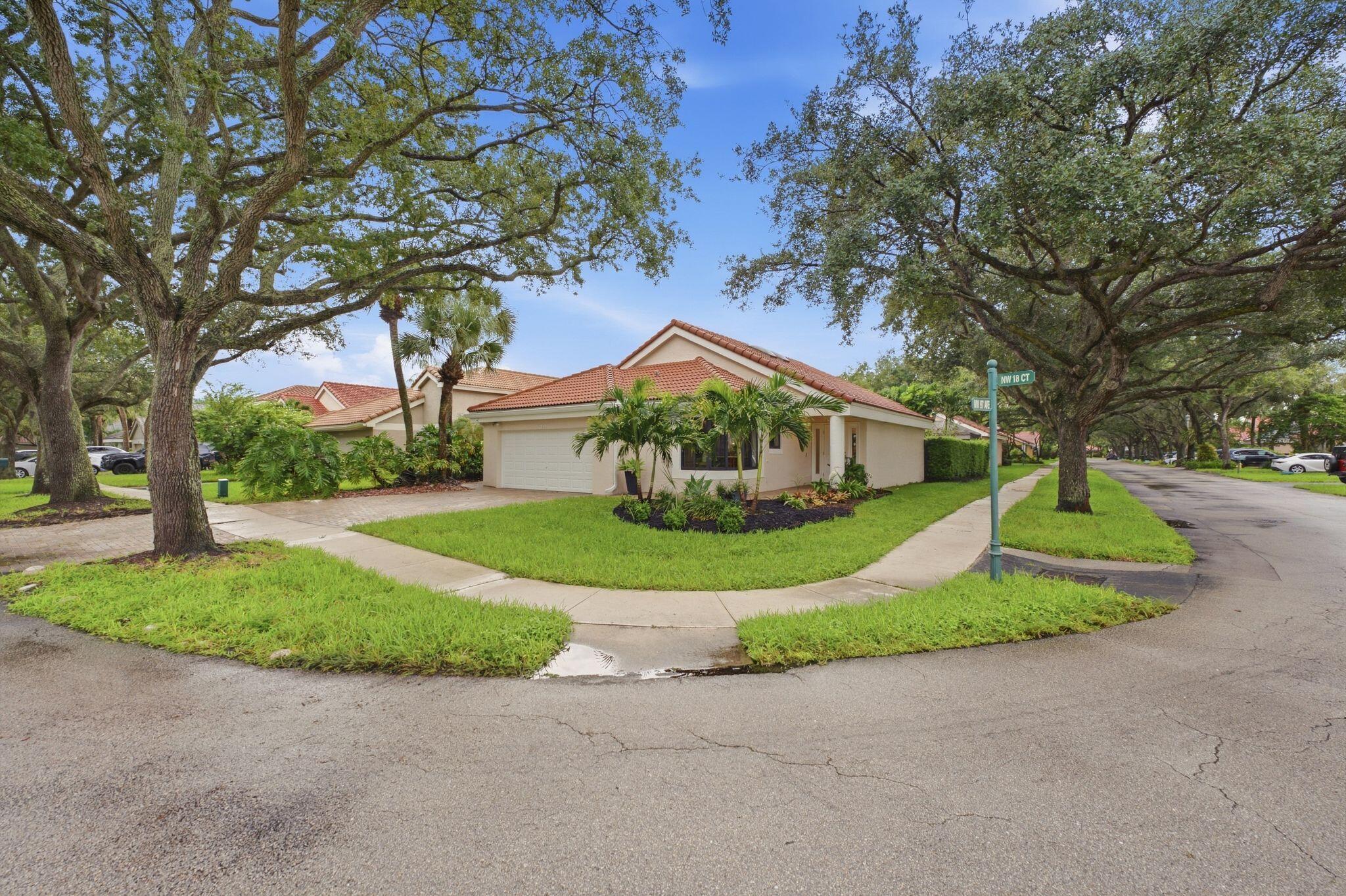 En Venta 9701 NW 18TH Court, Plantation, FL 33322, Plantation, FL 33322