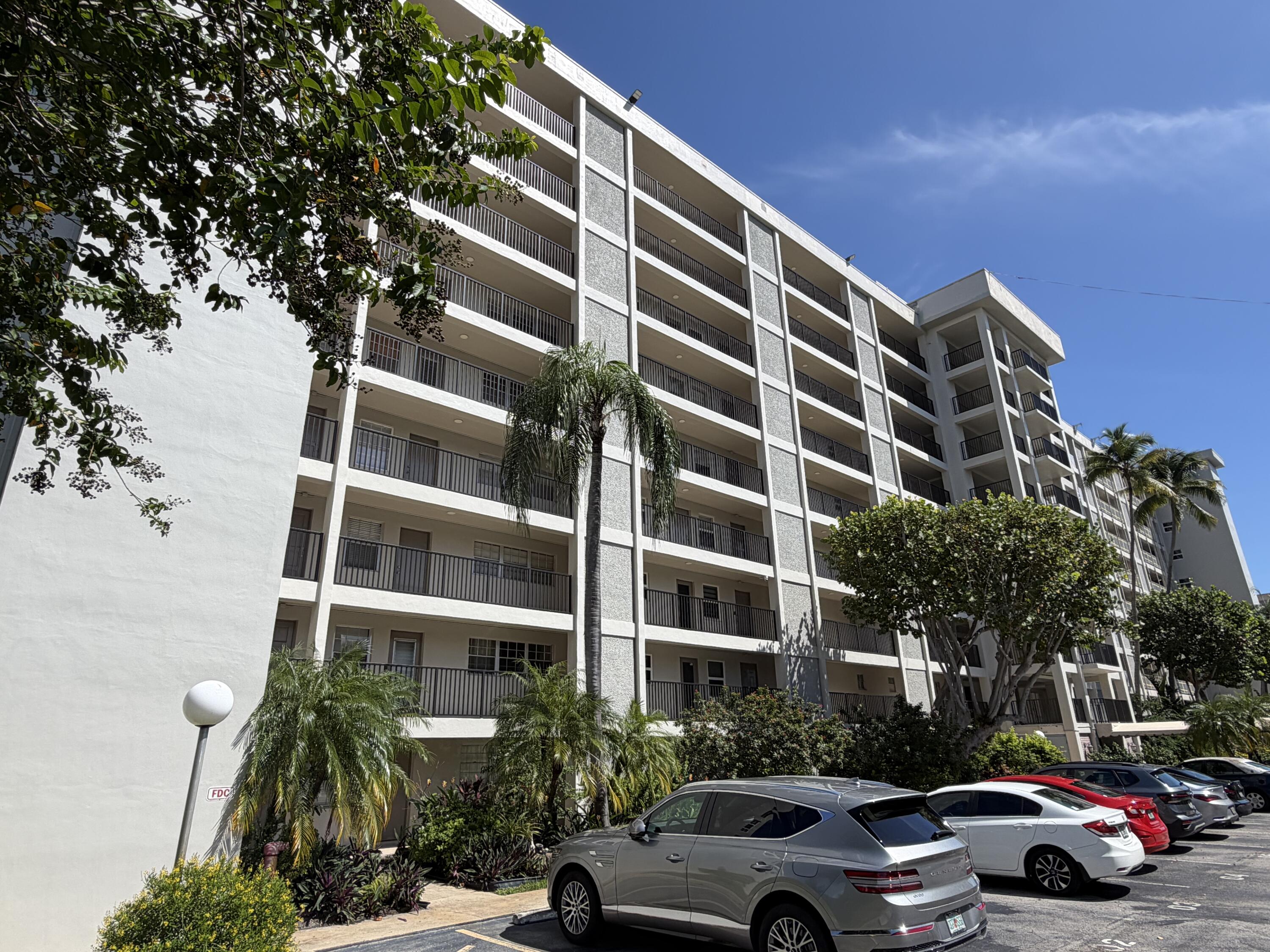 En Renta 2661 S Course Drive 105, Pompano Beach, FL 33069, Pompano Beach, FL 33069