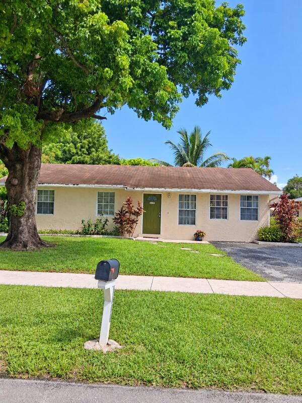 En Venta 8171 SW 5th Court, North Lauderdale, FL 33068, North Lauderdale, FL 33068