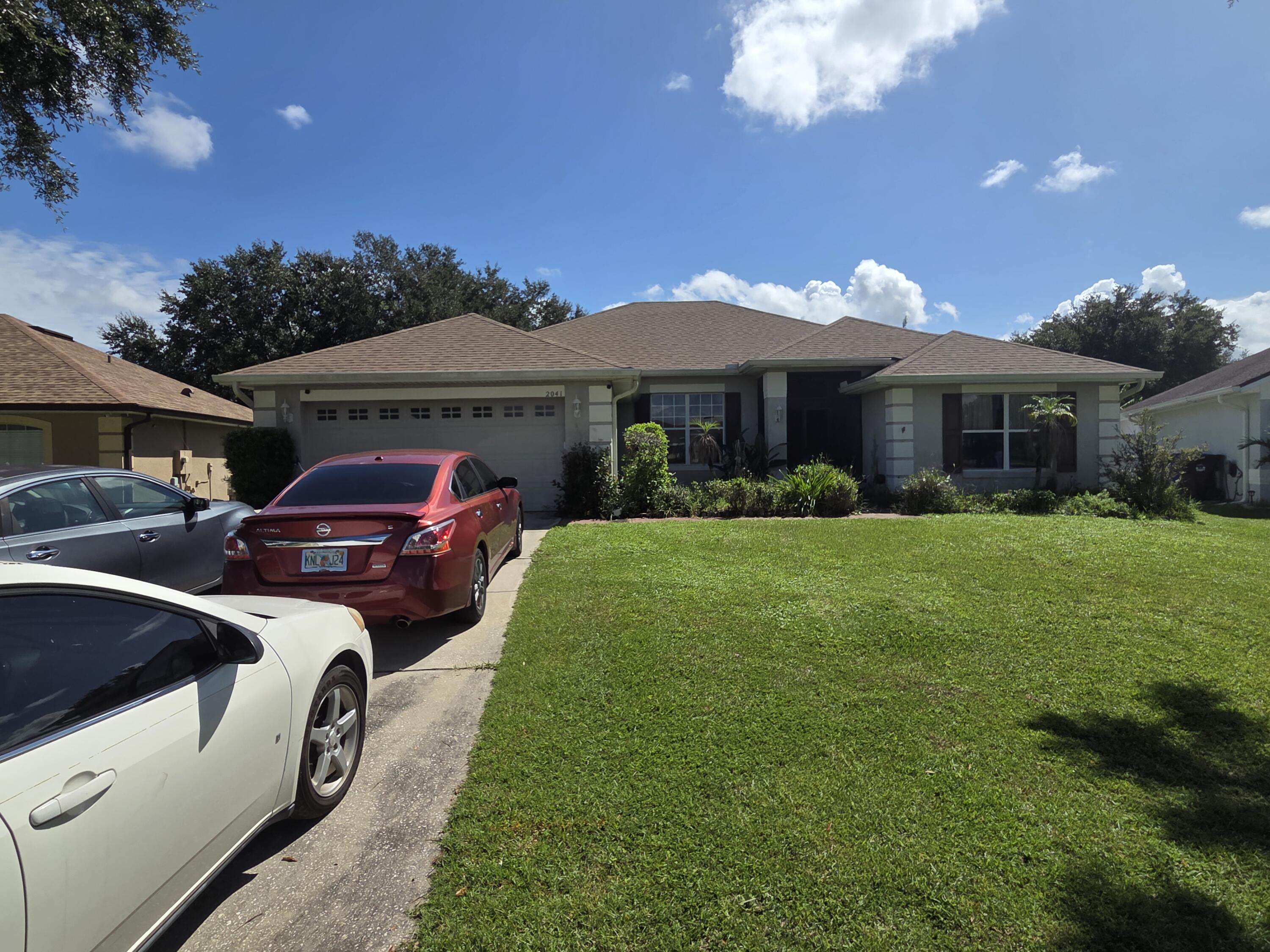 En Venta 2041 Fawn Meadow Circle, FL 34772, FL 34772