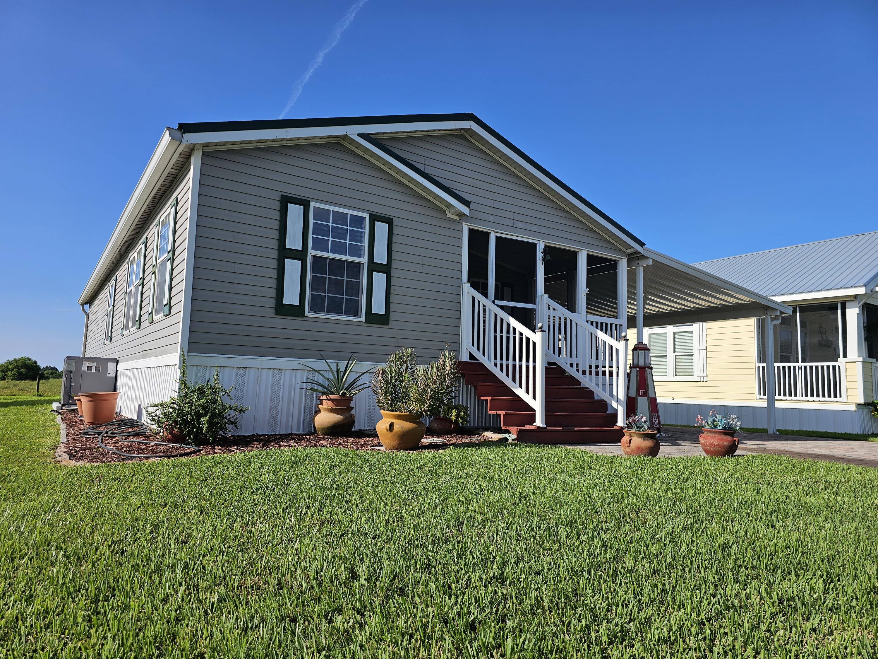 En Venta 904 SW 44th Boulevard, Okeechobee, FL 34974, Okeechobee, FL 34974