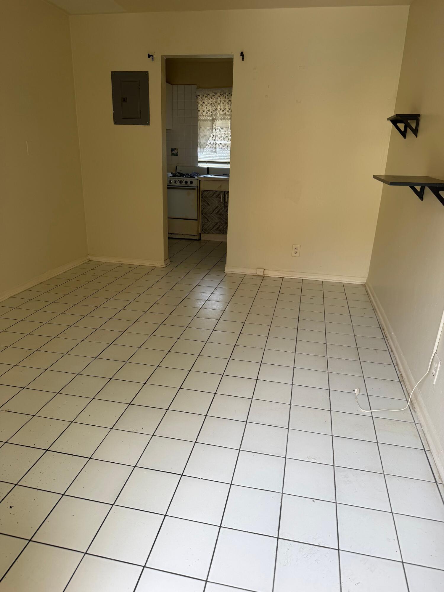 En Renta 1044 NE 16TH Terrace 1-4, Fort Lauderdale, FL 33304, Fort Lauderdale, FL 33304