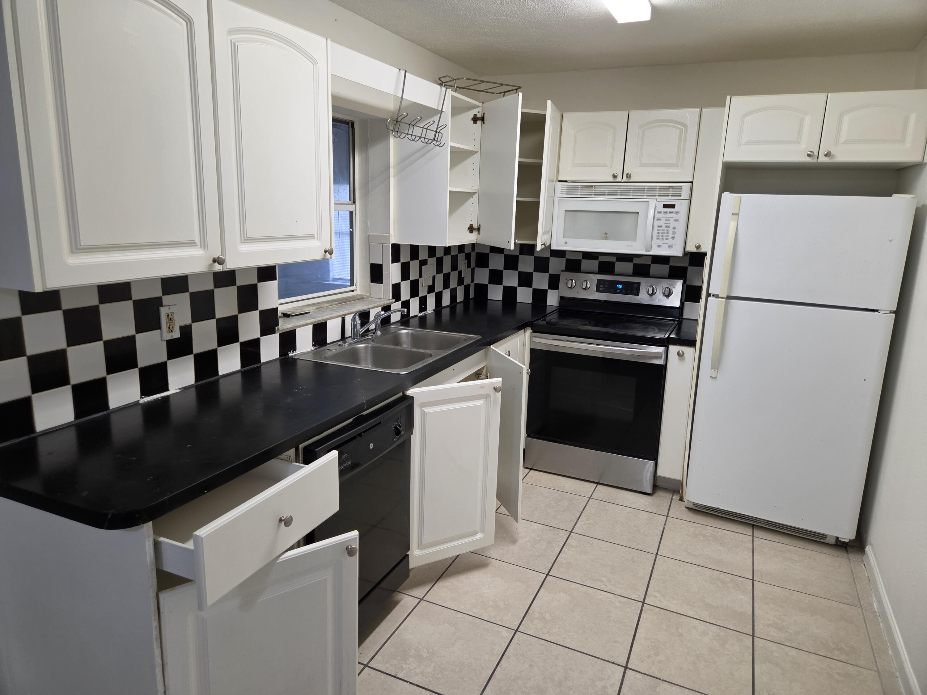 En Renta 7002 SANTA CLARA Boulevard, Fort Pierce, FL 34951, Fort Pierce, FL 34951