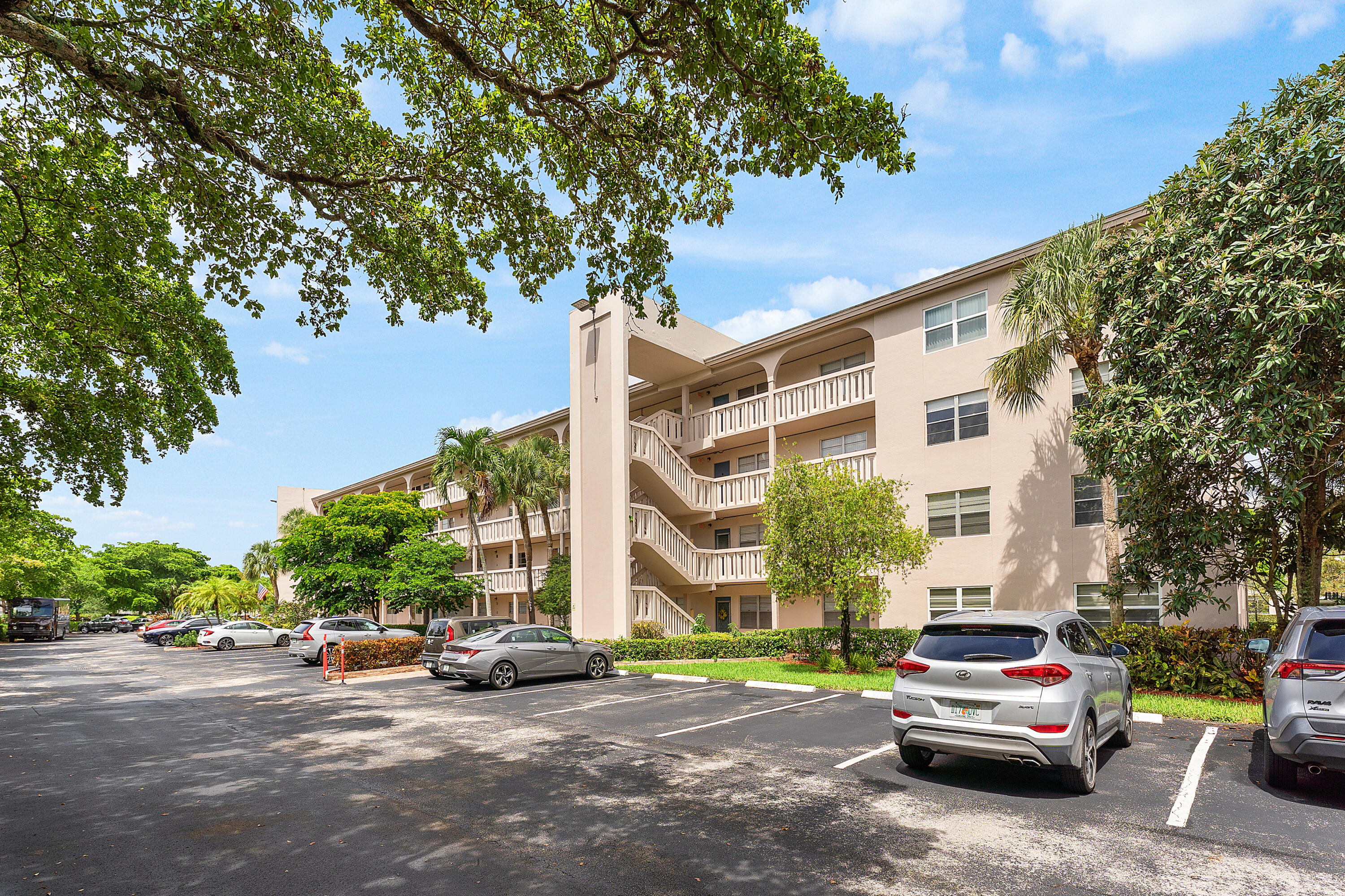 En Renta 2001 GRANADA Drive L2, Coconut Creek, FL 33066, Coconut Creek, FL 33066
