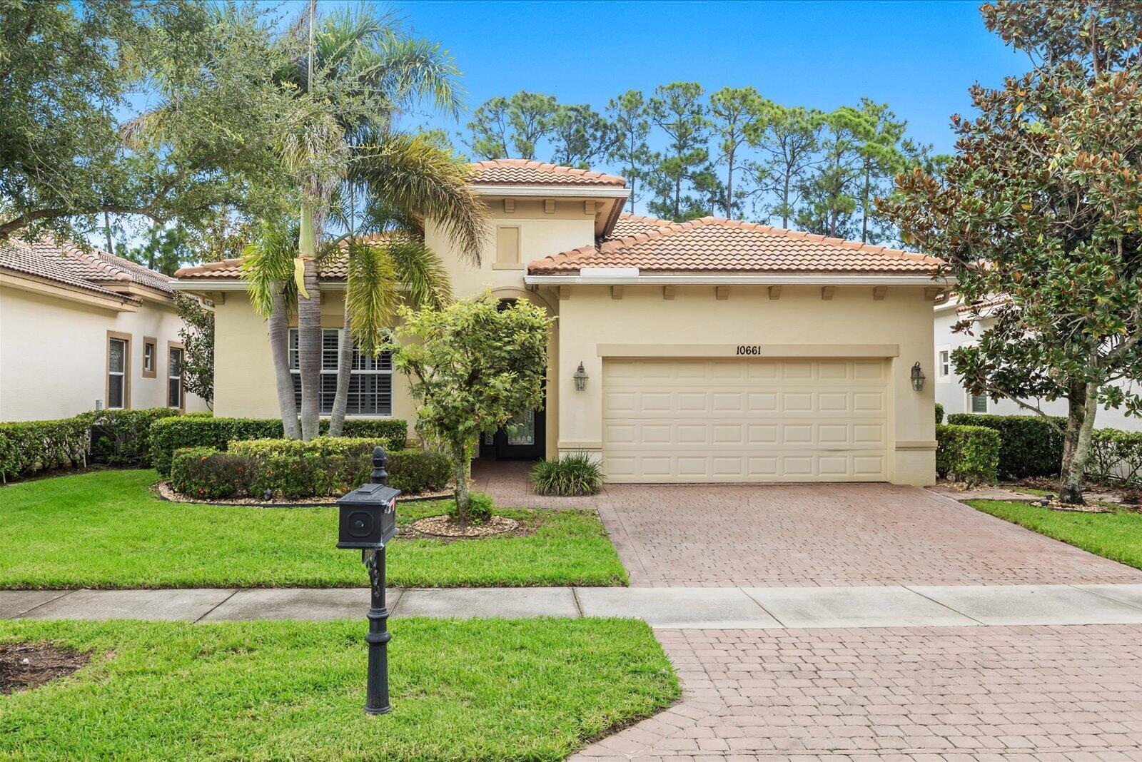 En Venta 10661 SW Visconti Way, Port St. Lucie, FL 34986, Port St. Lucie, FL 34986