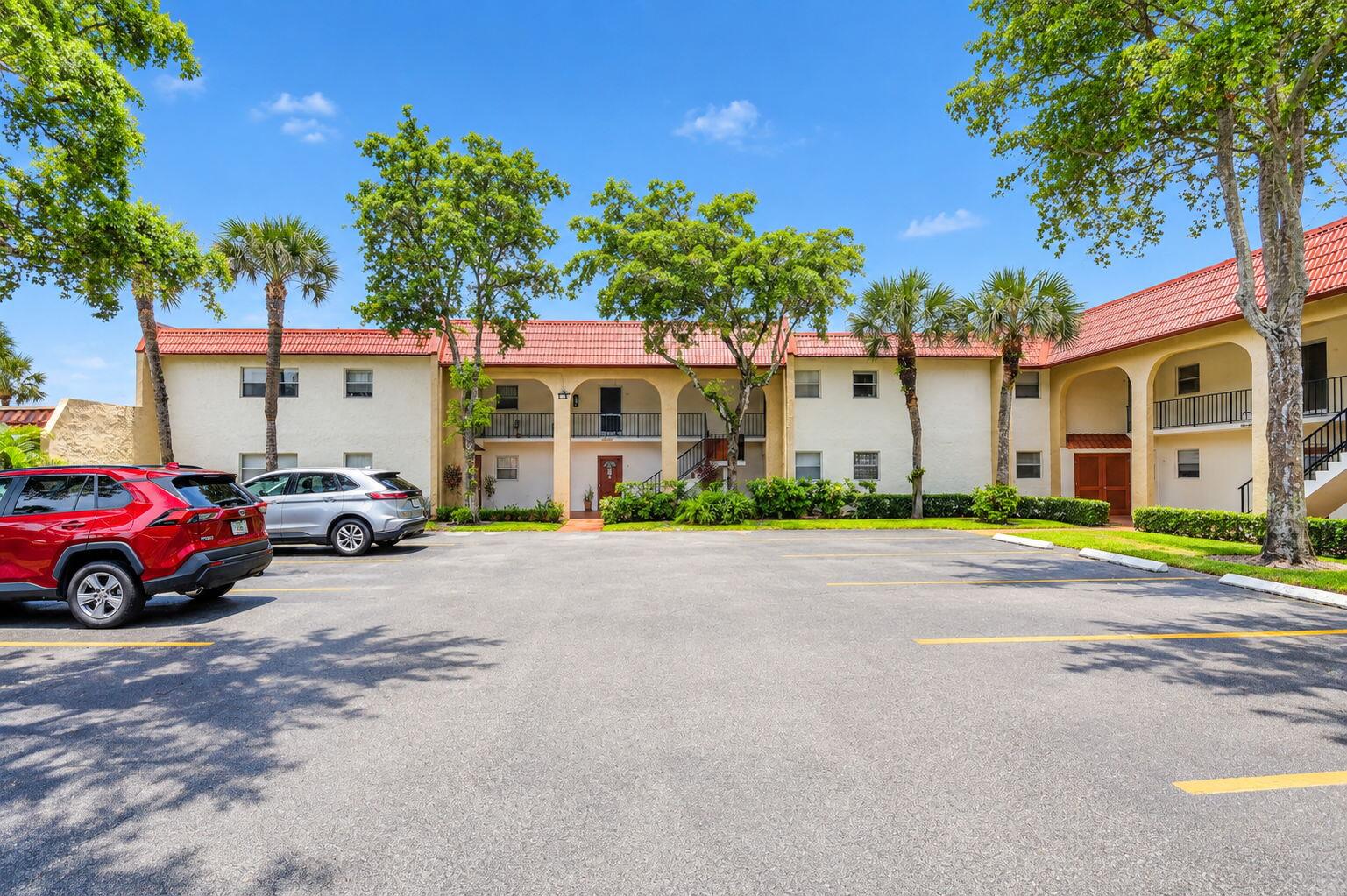 En Venta 453 Lake Frances Drive, West Palm Beach, FL 33411, West Palm Beach, FL 33411