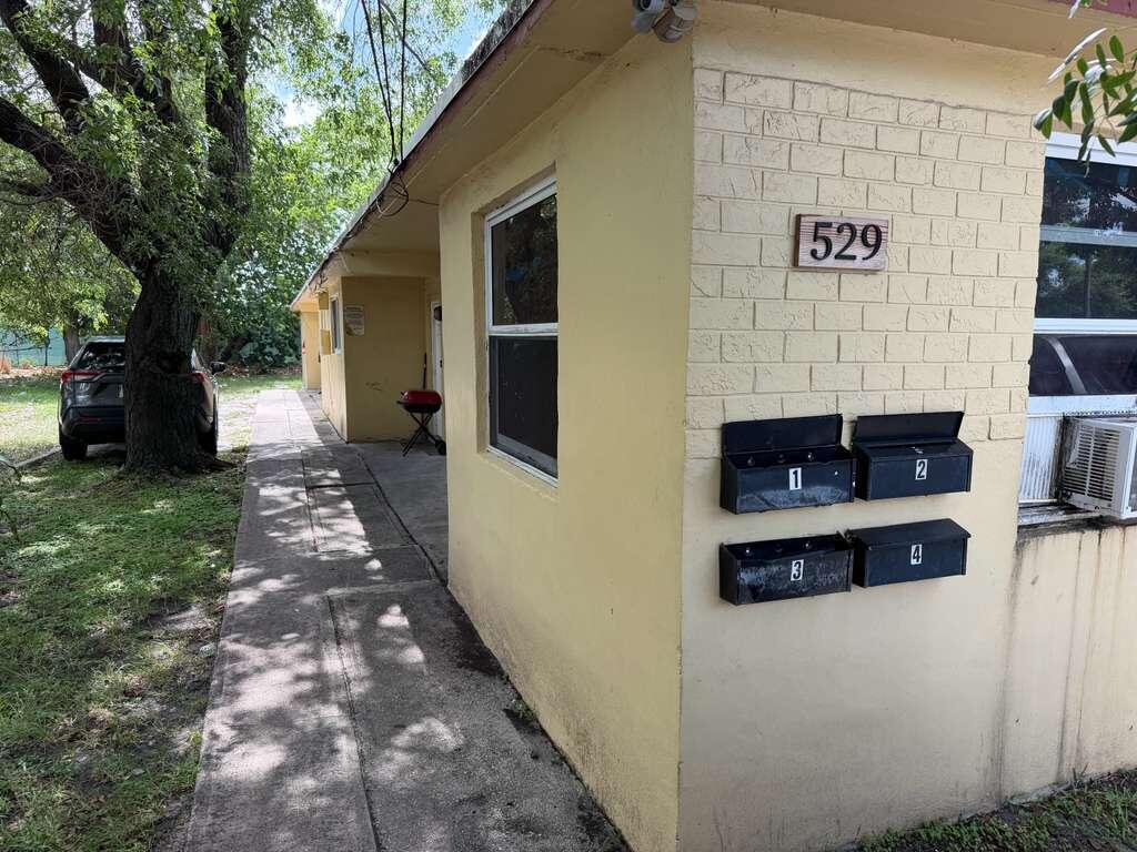 En Renta 529 NW 8TH Avenue 3, Fort Lauderdale, FL 33311, Fort Lauderdale, FL 33311