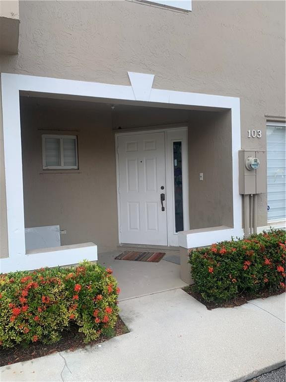En Renta 103 Riviera Circle, Weston, FL 33326, Weston, FL 33326