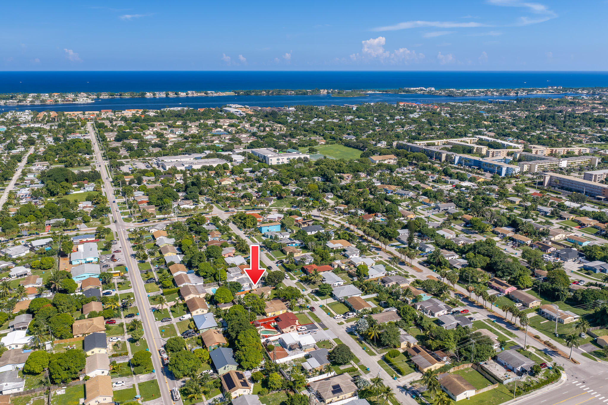 Foto de propiedad en 171 NE 28TH Court, Boynton Beach, FL 33435 Boynton Beach con MLS# 