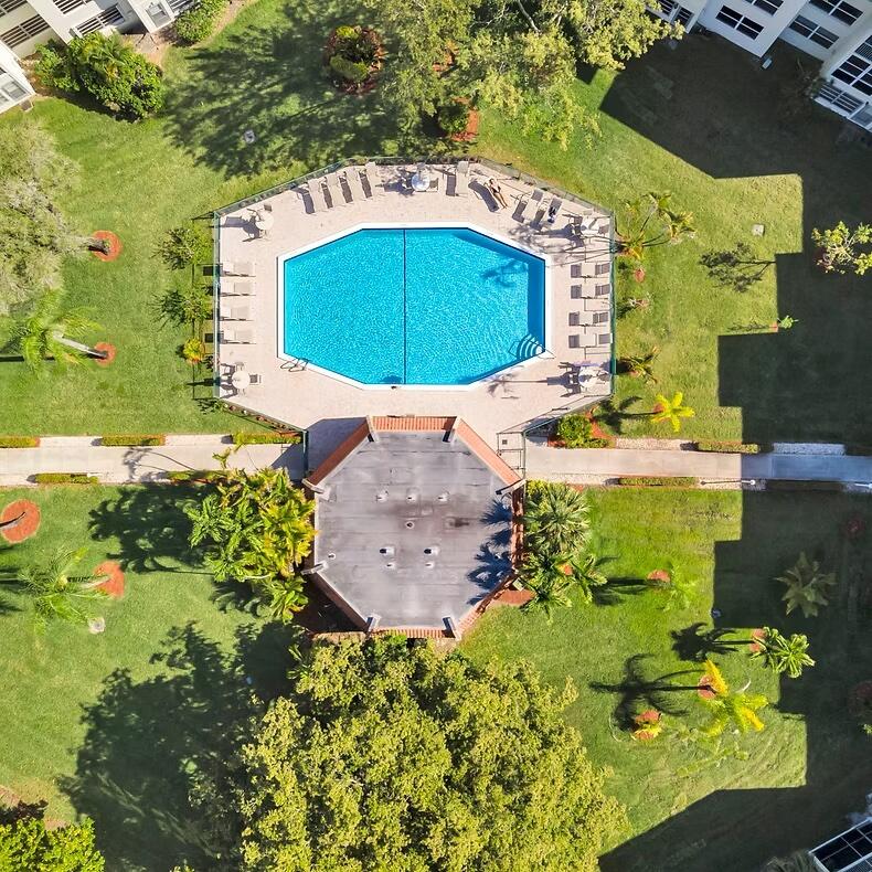 En Venta 6600 Royal Palm Boulevard 211B, Margate, FL 33063, Margate, FL 33063