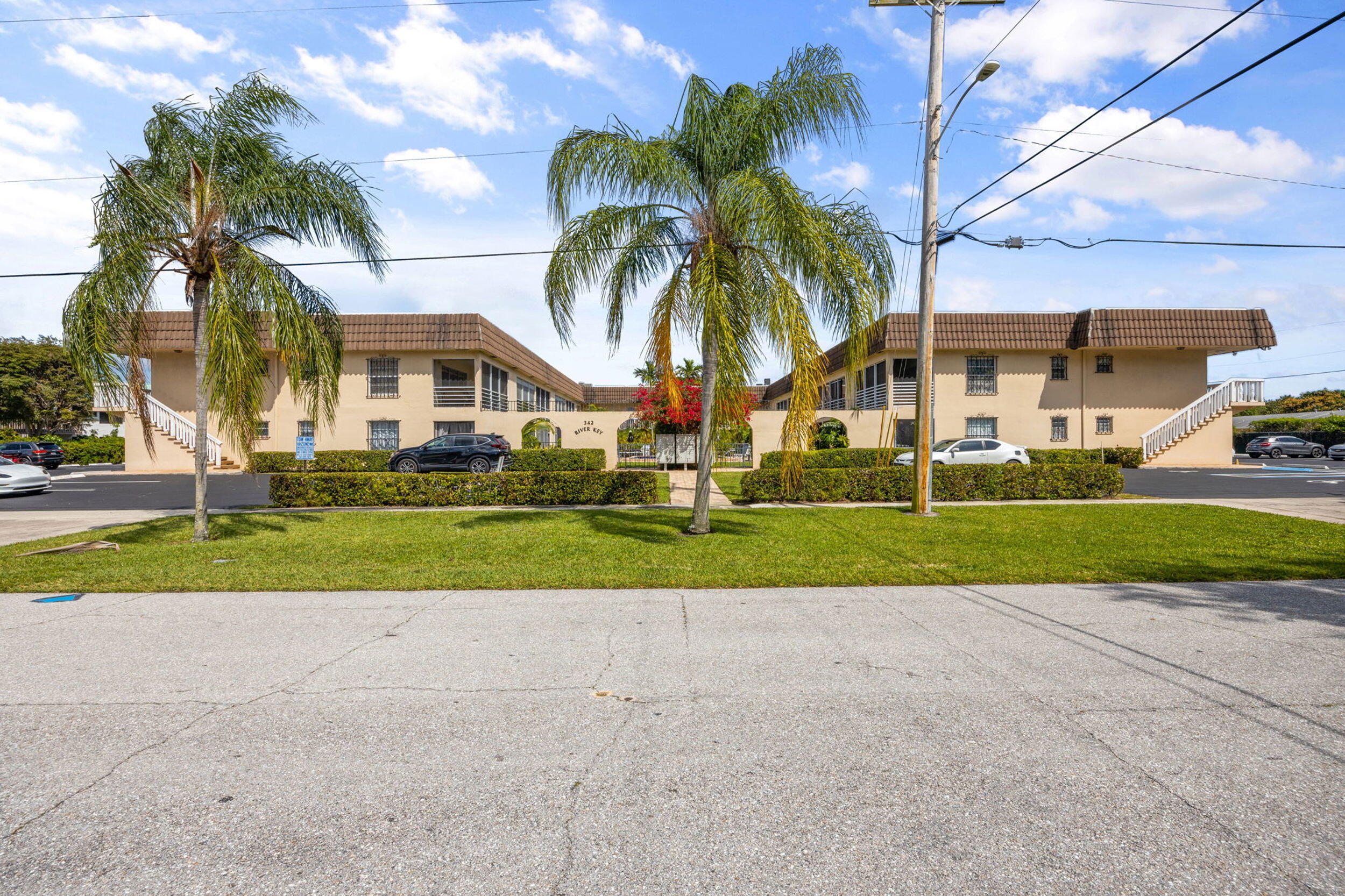 En Renta 342 SOUTHWIND Drive 102, North Palm Beach, FL 33408, North Palm Beach, FL 33408