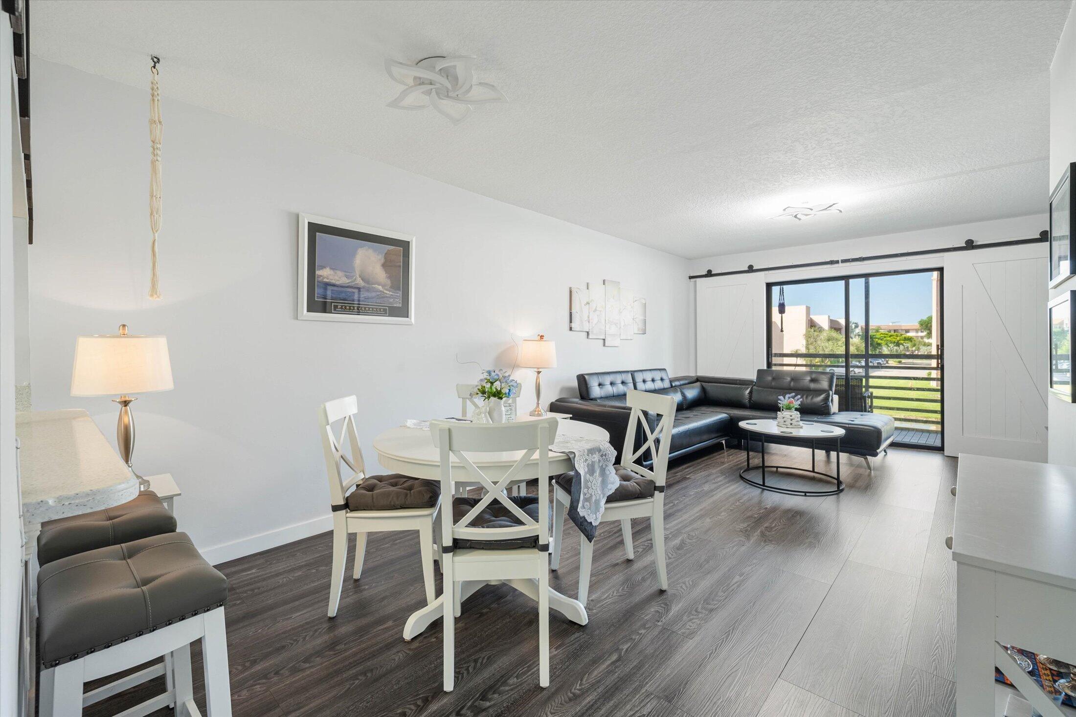 En Venta 2764 NW 104TH Avenue 202, Sunrise, FL 33322, Sunrise, FL 33322