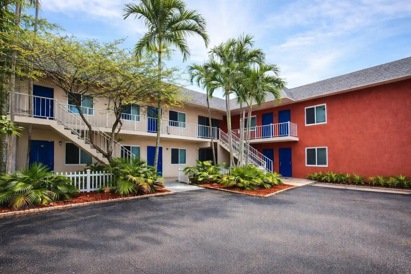 En Renta 100 SW 10th Street 204, Fort Lauderdale, FL 33315, Fort Lauderdale, FL 33315