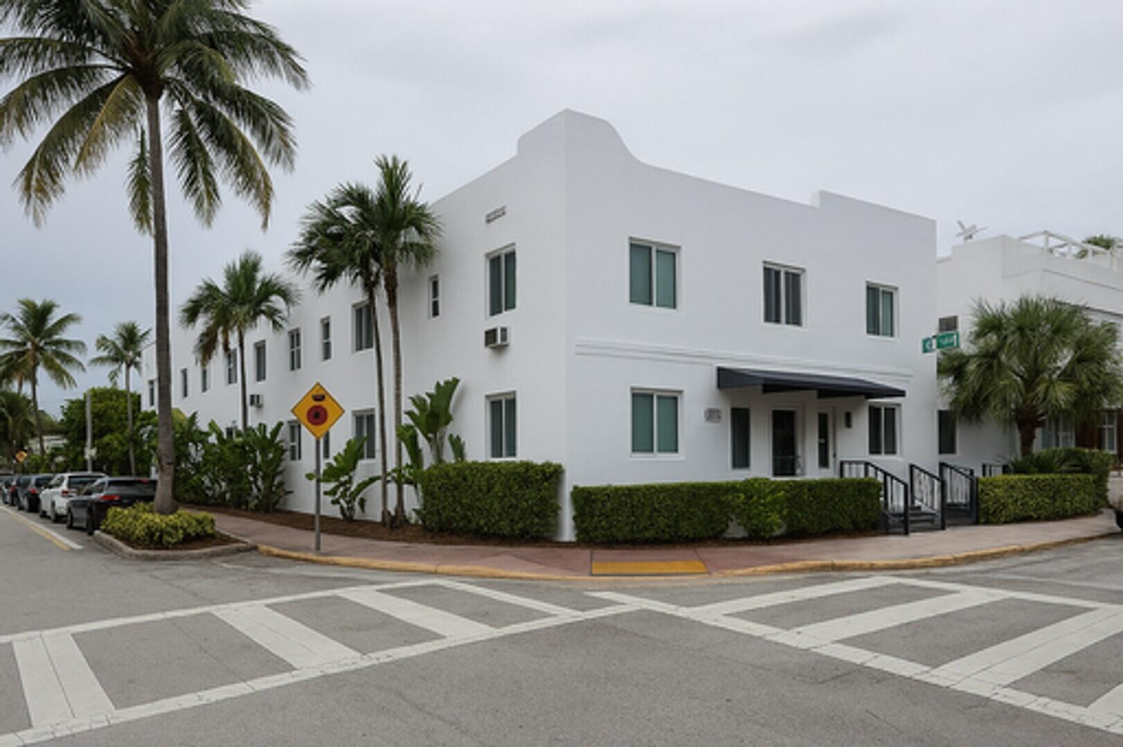 En Renta 7720 Abbott Avenue 6, Miami Beach, FL 33141, Miami Beach, FL 33141